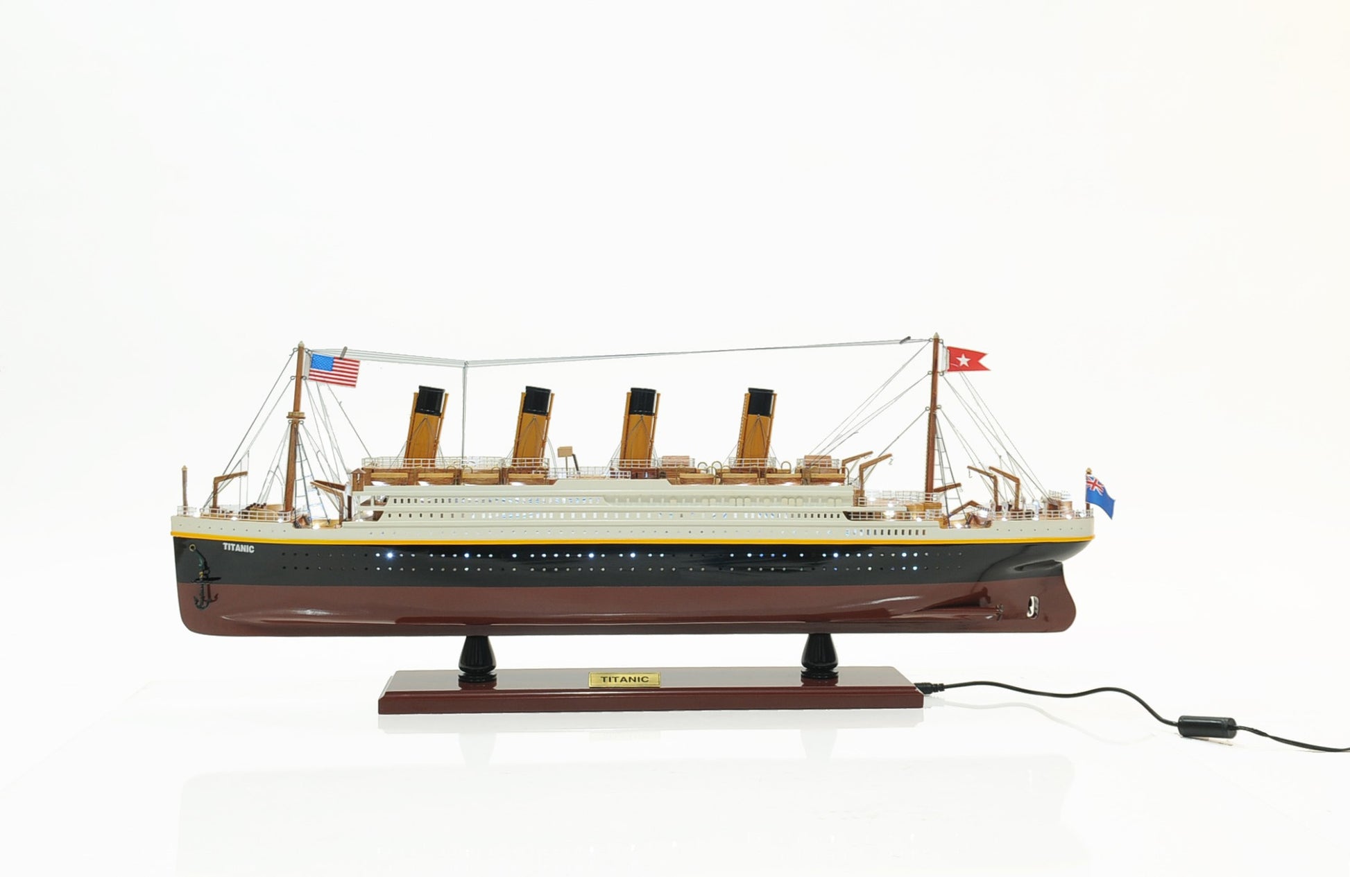 13" Black and White Solid Wood Hand Painted 1912 RMS Titanic Lights Model Boat-Sculptures-DECOROLALA