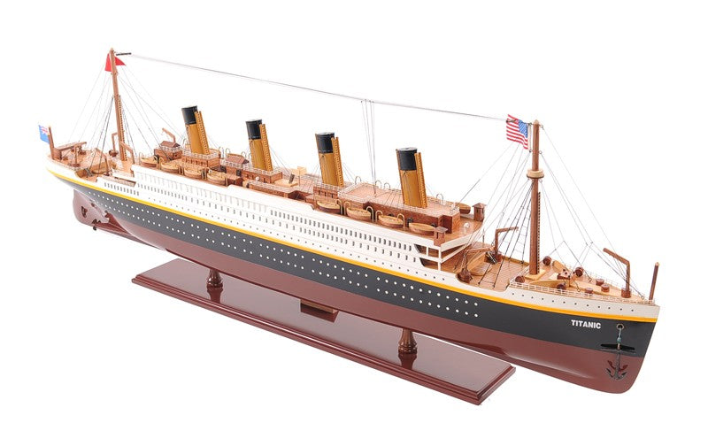 14" Black and Red Solid Wood Hand Painted 1912 RMS Titanic Large Model Boat-Sculptures-DECOROLALA
