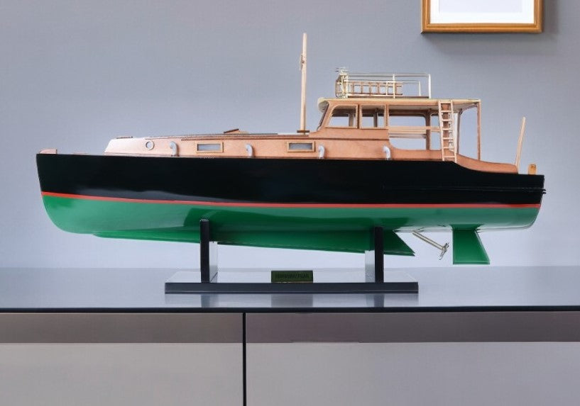 15" Black and Green Solid Wood Hand Painted 1934 Hemingway Pilar Fishing Boat Model Boat-Sculptures-DECOROLALA