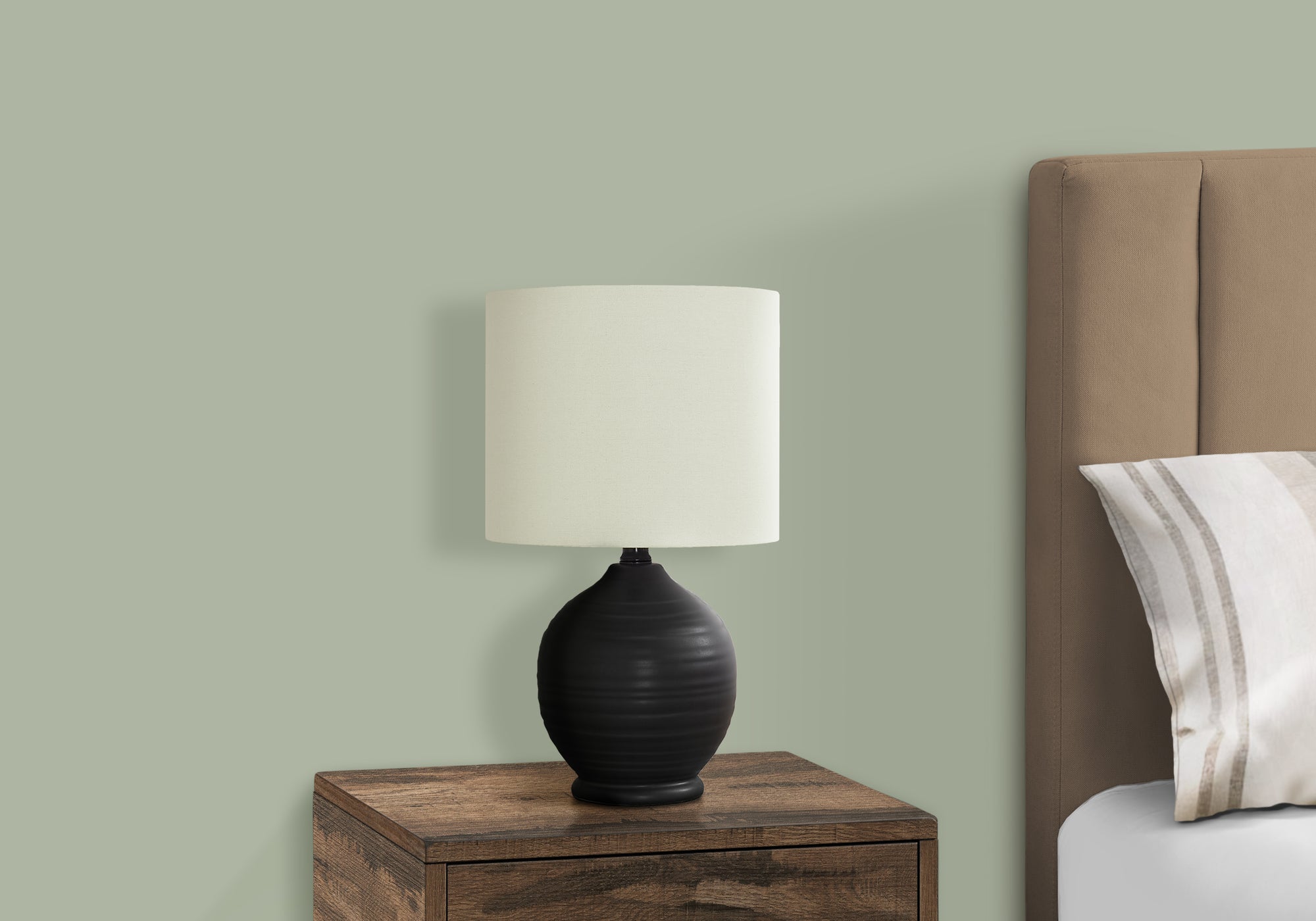 17"H Black Ceramic Table Lamp with Ivory Shade-Lighting-DECOROLALA