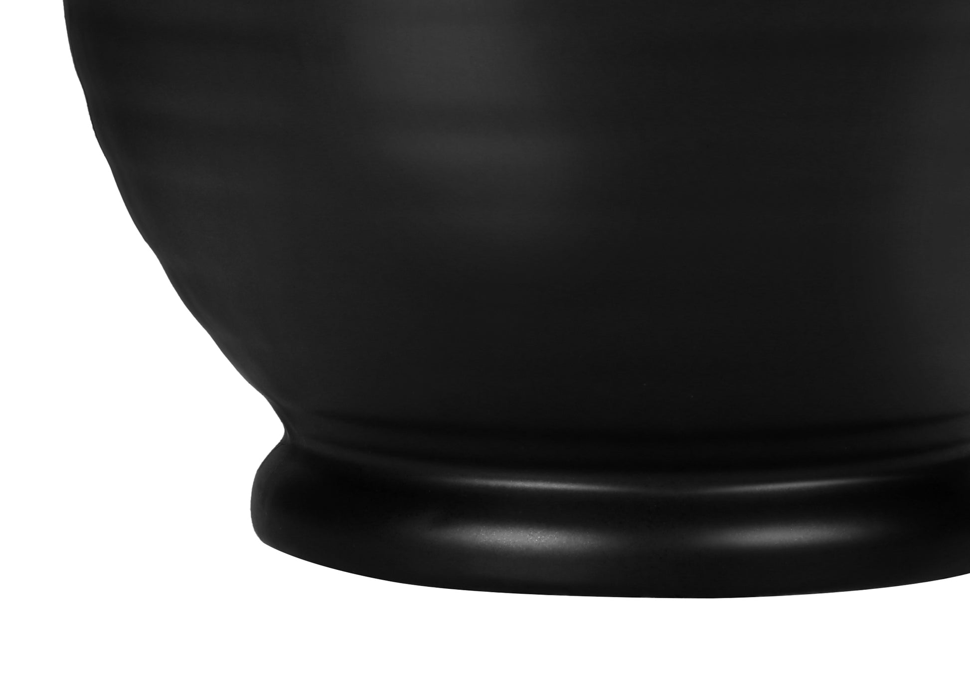 17"H Black Ceramic Table Lamp with Ivory Shade-Lighting-DECOROLALA