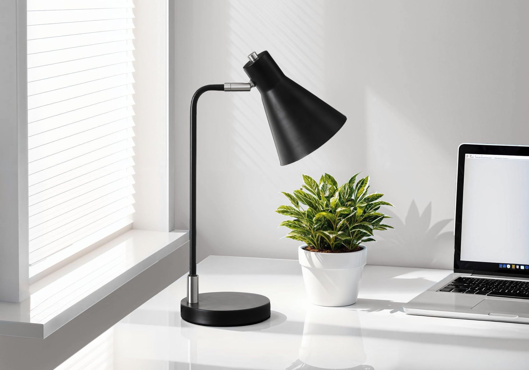 17"H Table Lamp Black Metal with Silver Accents-Lighting-DECOROLALA