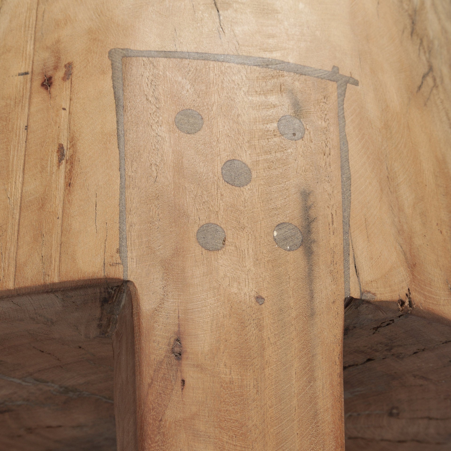 18" Dark Brown And Brown Distressed Reclaimed Wood Round End Table-End-Side Tables-DECOROLALA