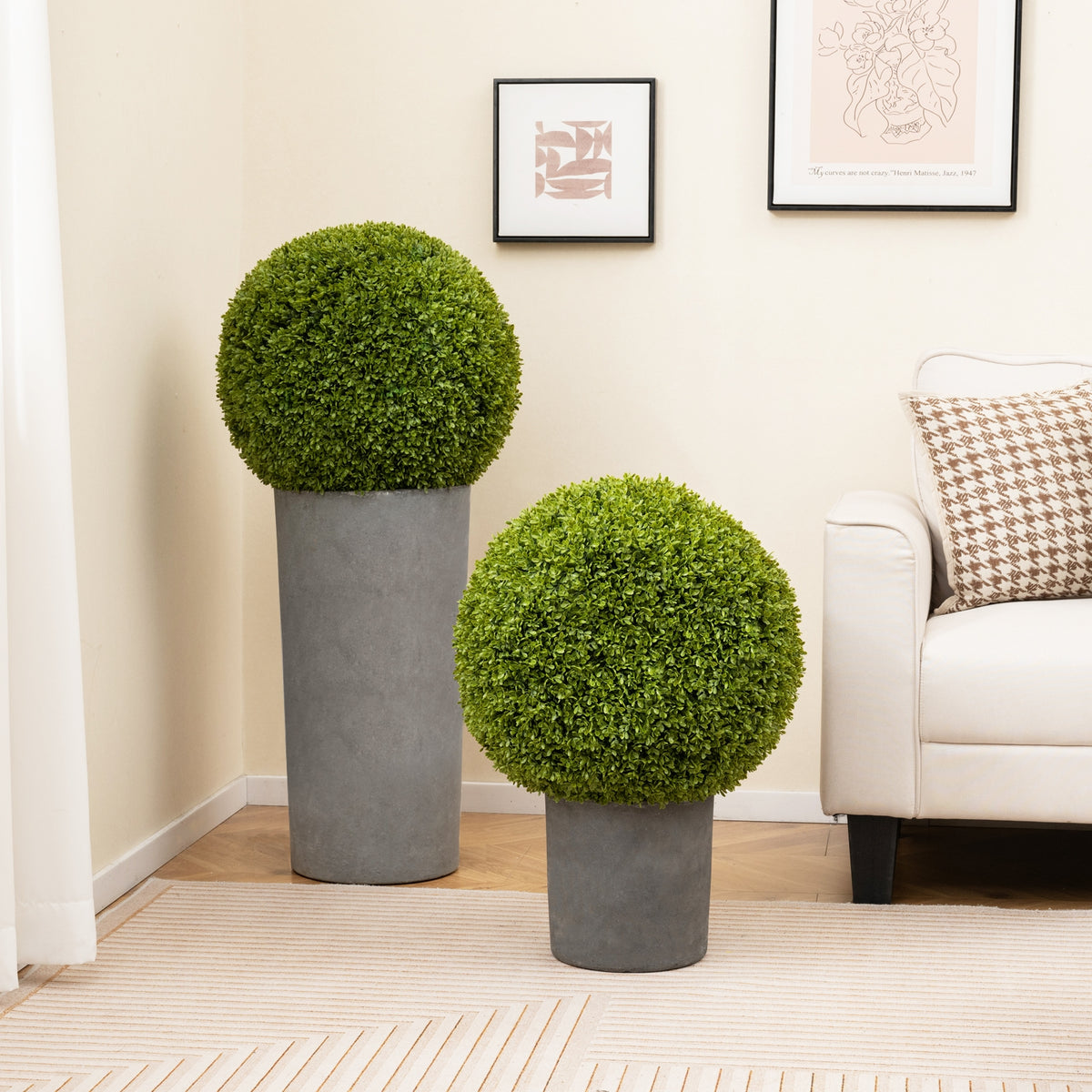 2 Pieces 20 Inches Artificial Sun-Protective Topiary Spheres for Patio Garden Front Door Balcony Backyard-M-Artificial Plants-DECOROLALA