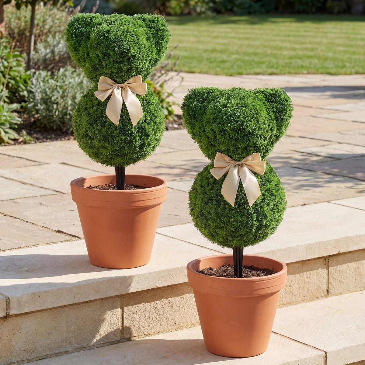2 Pieces Teddy Bear Topiary Trees Sun-resistant Faux Boxwood Plants with Bowknot-Artificial Plants-DECOROLALA