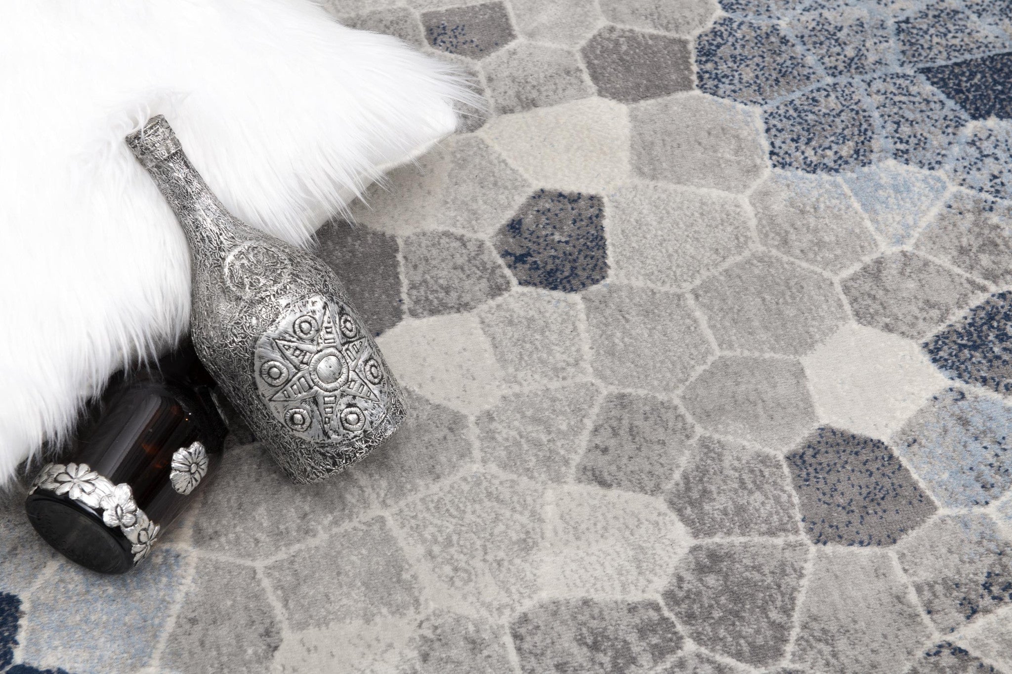 2' X 15' Navy Blue Cobblestone Pattern Runner Rug-Area Rugs-DECOROLALA