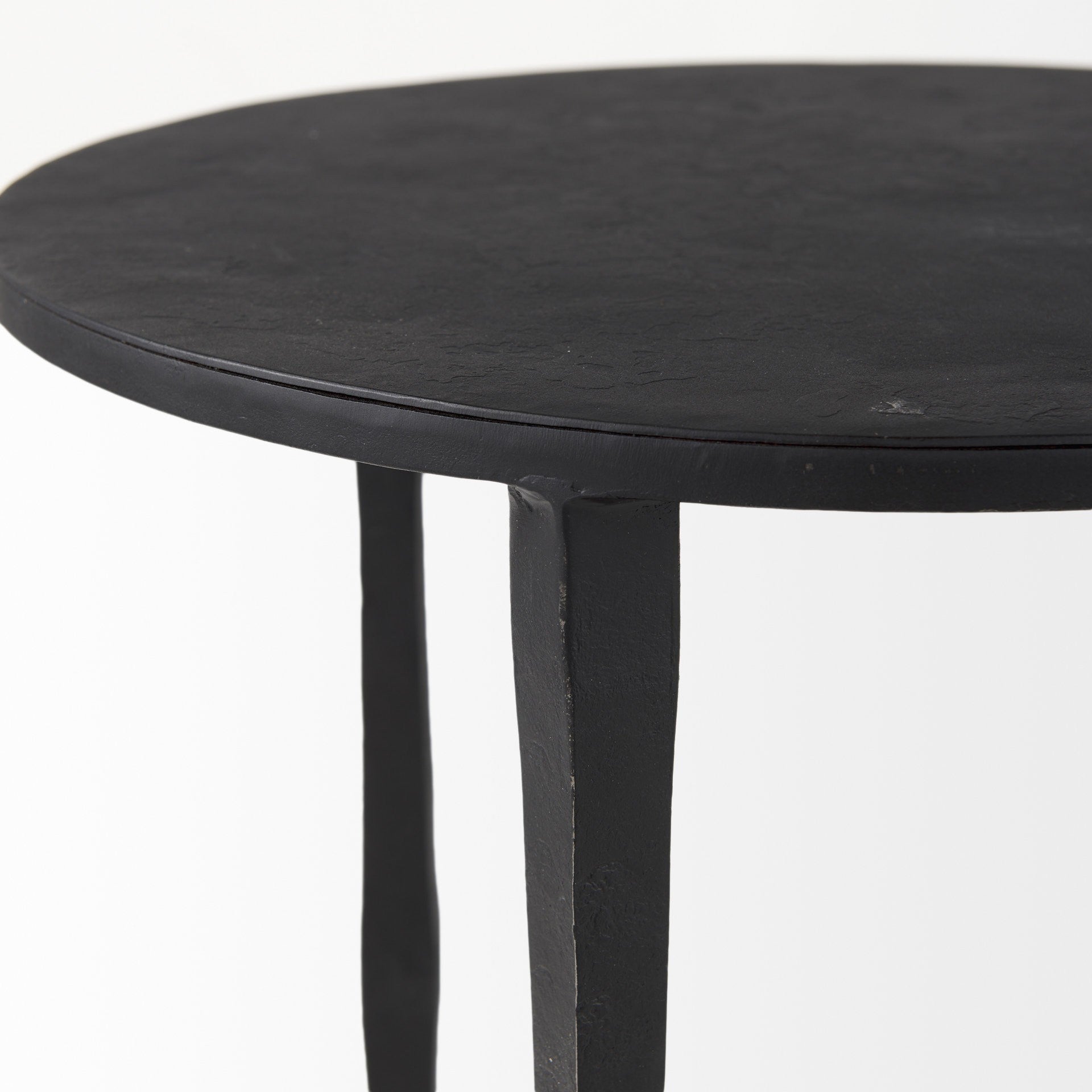 20" Black Iron Round End Table-End-Side Tables-DECOROLALA