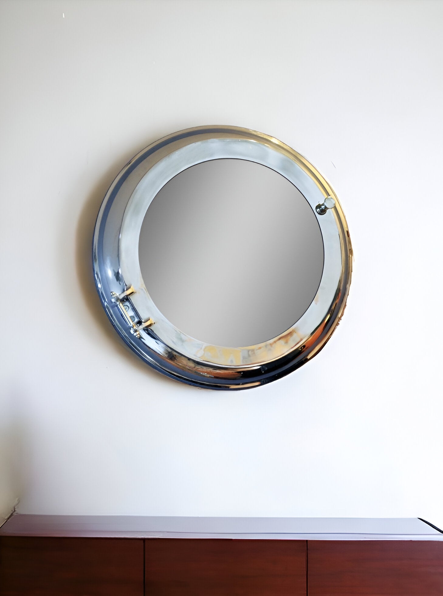 21" Silver Round Aluminum Framed Accent Mirror-Mirrors-DECOROLALA