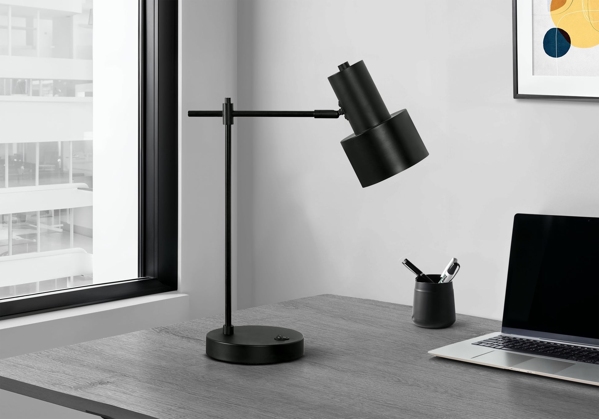 21"H Table Lamp with USB Port Black Metal-Lighting-DECOROLALA