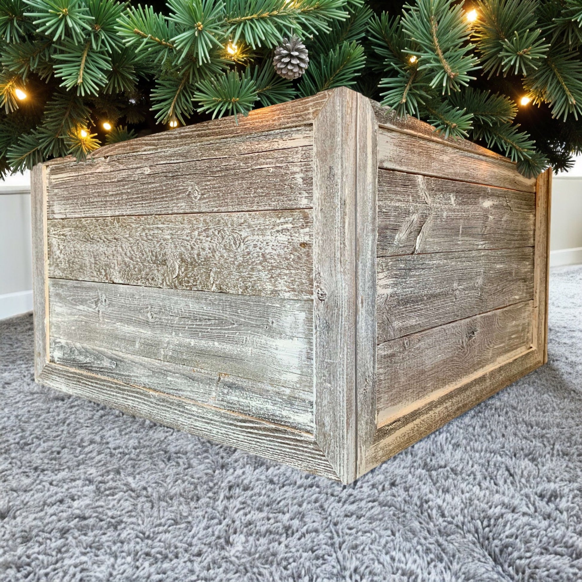 23" Gray White Wash Plank Christmas Tree Collar-Sculptures-DECOROLALA