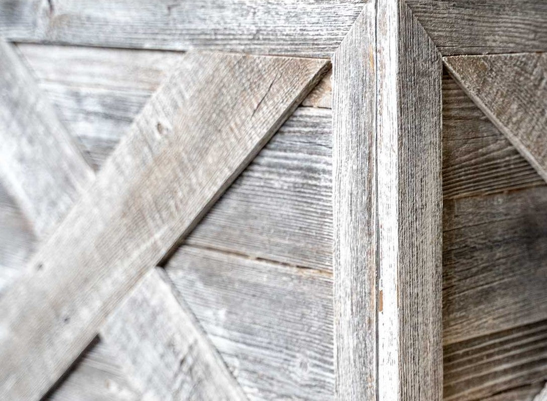 23" Natural Weathered Gray Whitewash Christmas Tree Collar-Sculptures-DECOROLALA