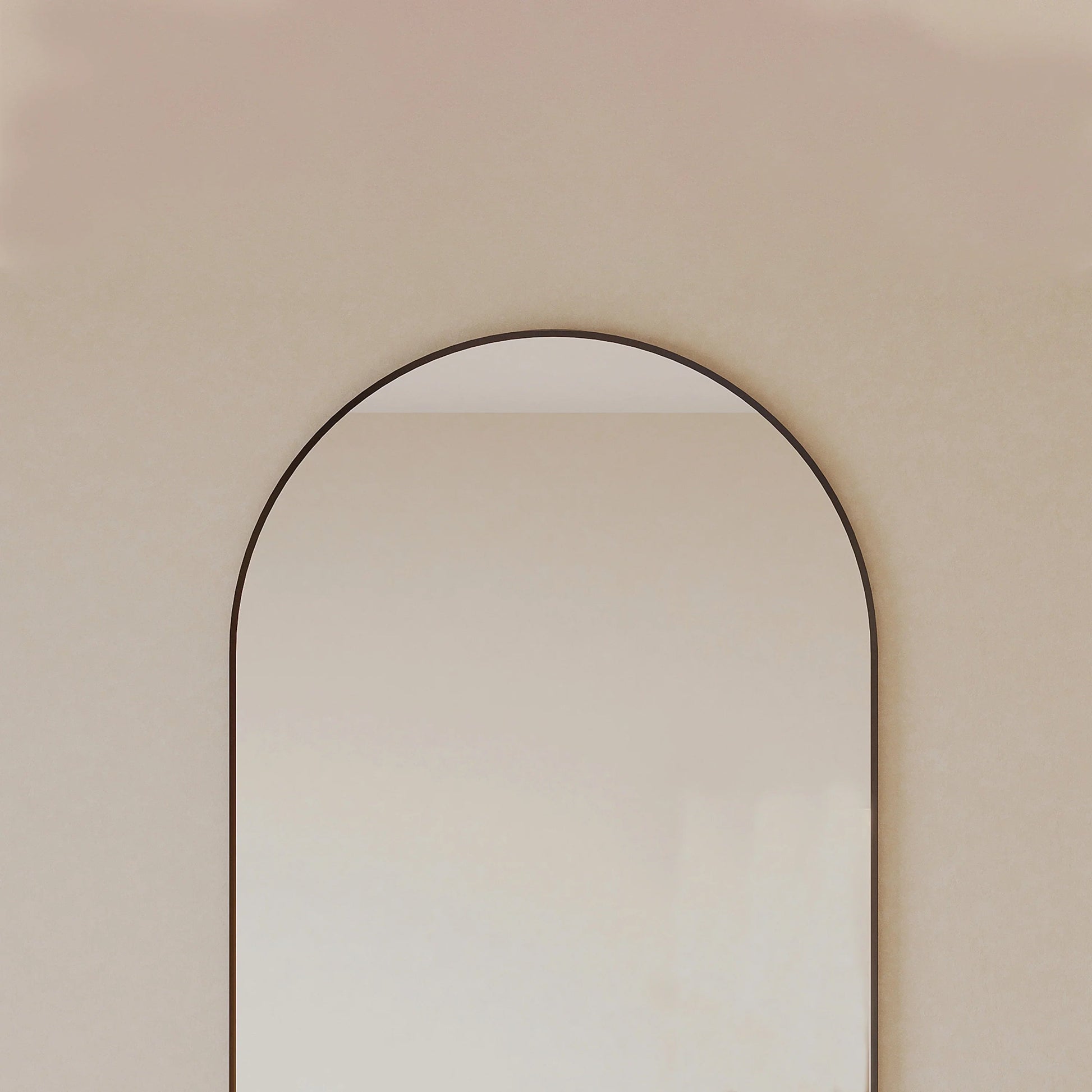 24" Arched Aluminum Frame Mirror in Matte Black-Migration_Mirrors-DECOROLALA