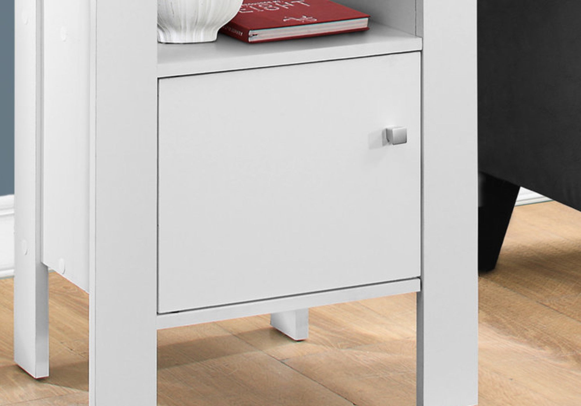 24" White Wood End Table With Shelf-End-Side Tables-DECOROLALA