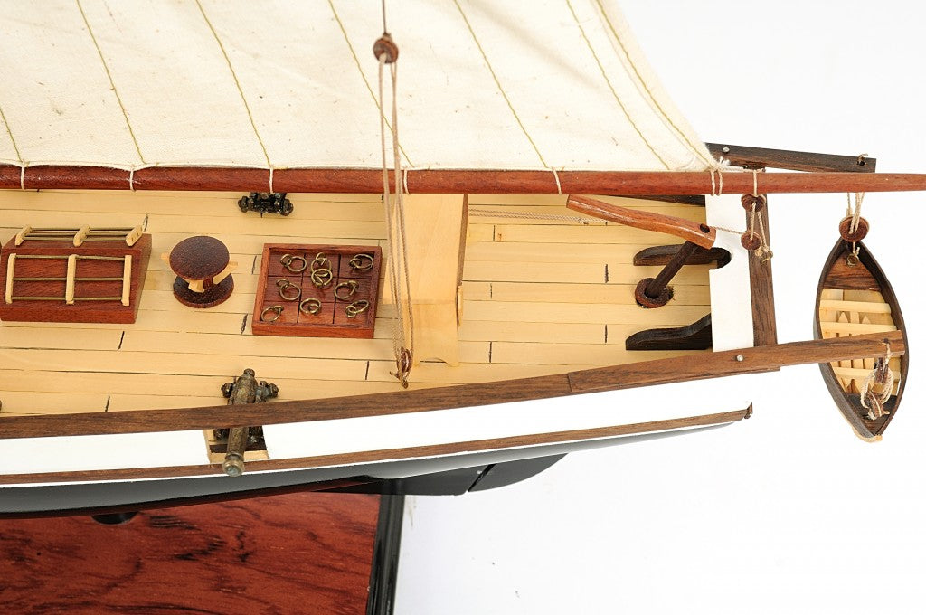 26" Black and White Solid Wood Hand Painted p-Oxybis(benzenesulfonyl hydrazide) Model Boat-Sculptures-DECOROLALA