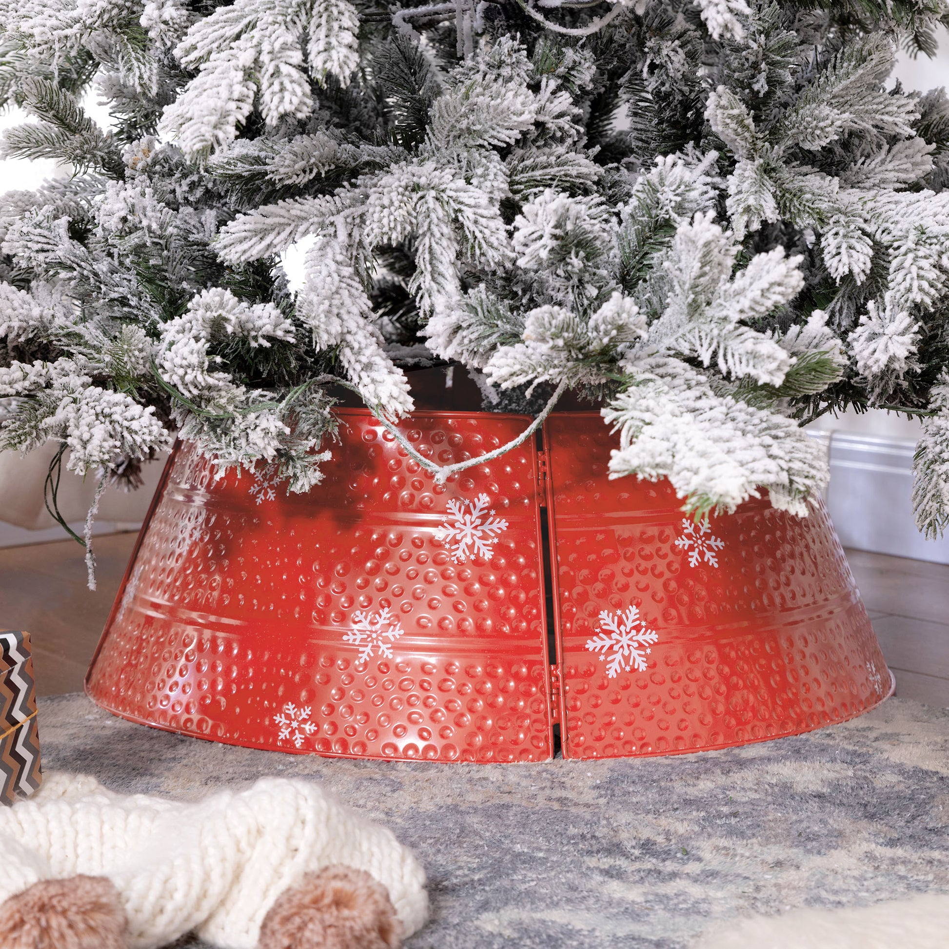 26" Metal Christmas Tree Collar - Red Snowflake Ring-Home Furnishings > Holiday & Seasonal > Christmas Trees-DECOROLALA