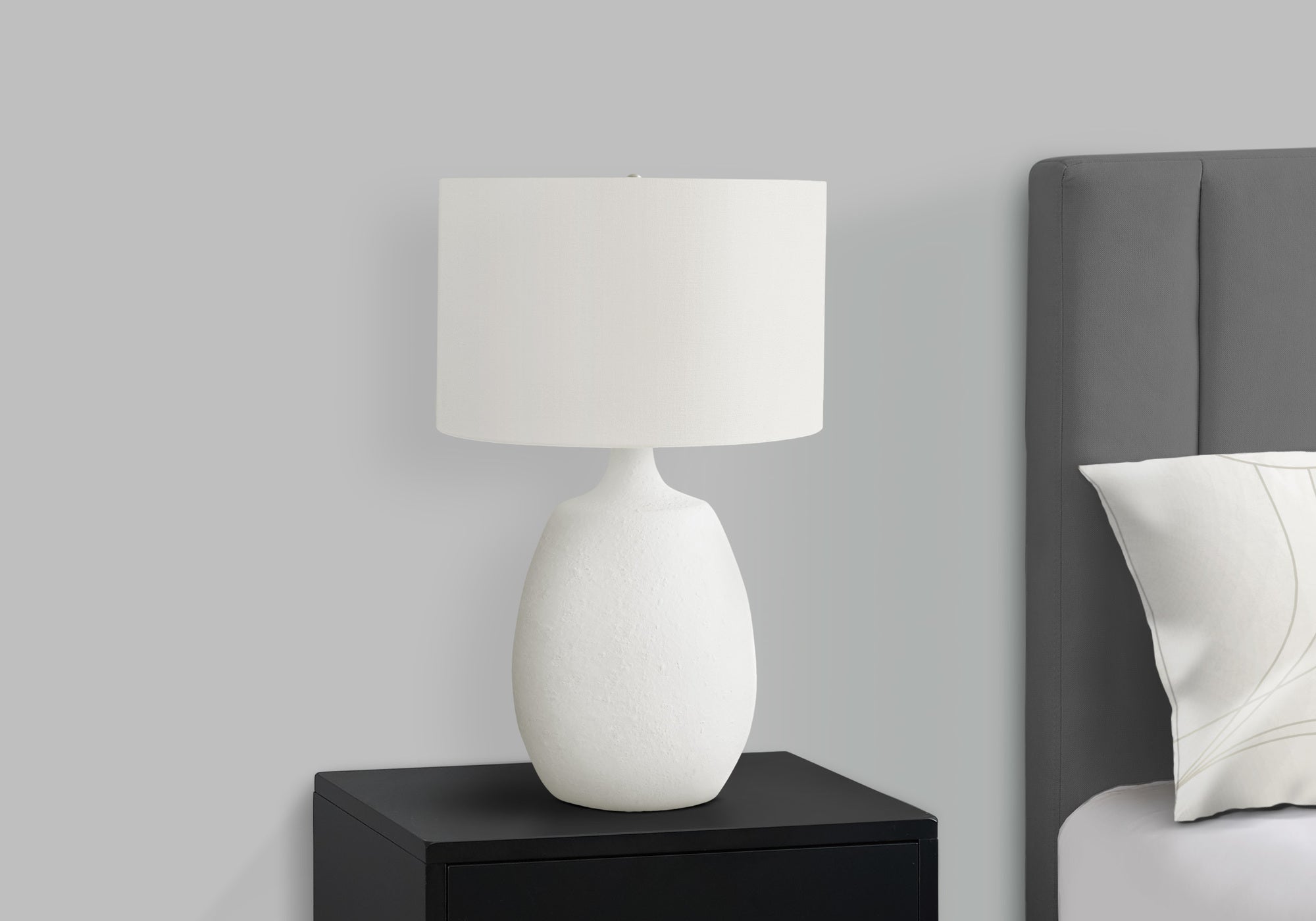 26"H Table Lamp with Cream Resin Base & Ivory Shade-Lighting-DECOROLALA