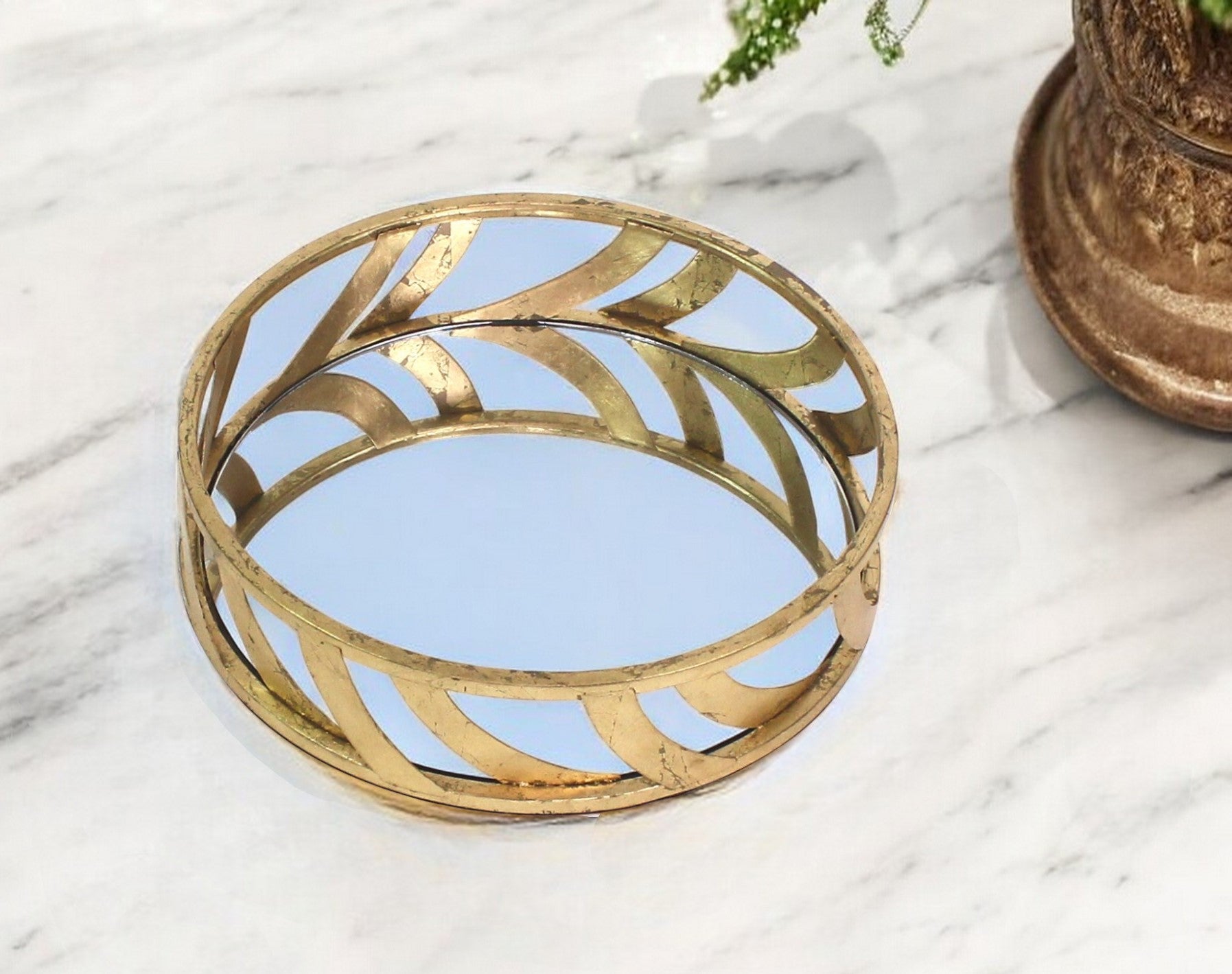 14" Gold Round Metal Geometric Vanity Tray-1