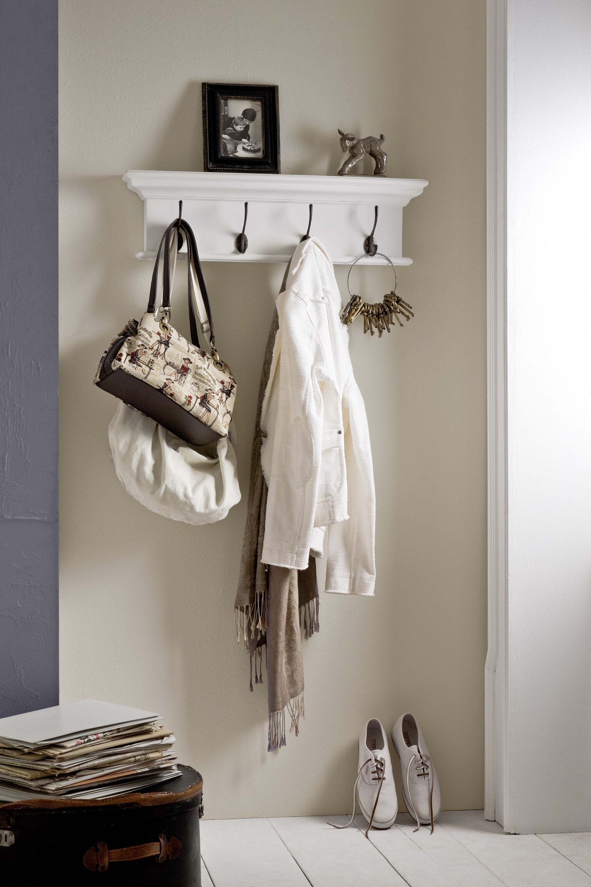 28" Classic White Wood Four Hook Hanging Coat Rack-Coat Hangers-DECOROLALA