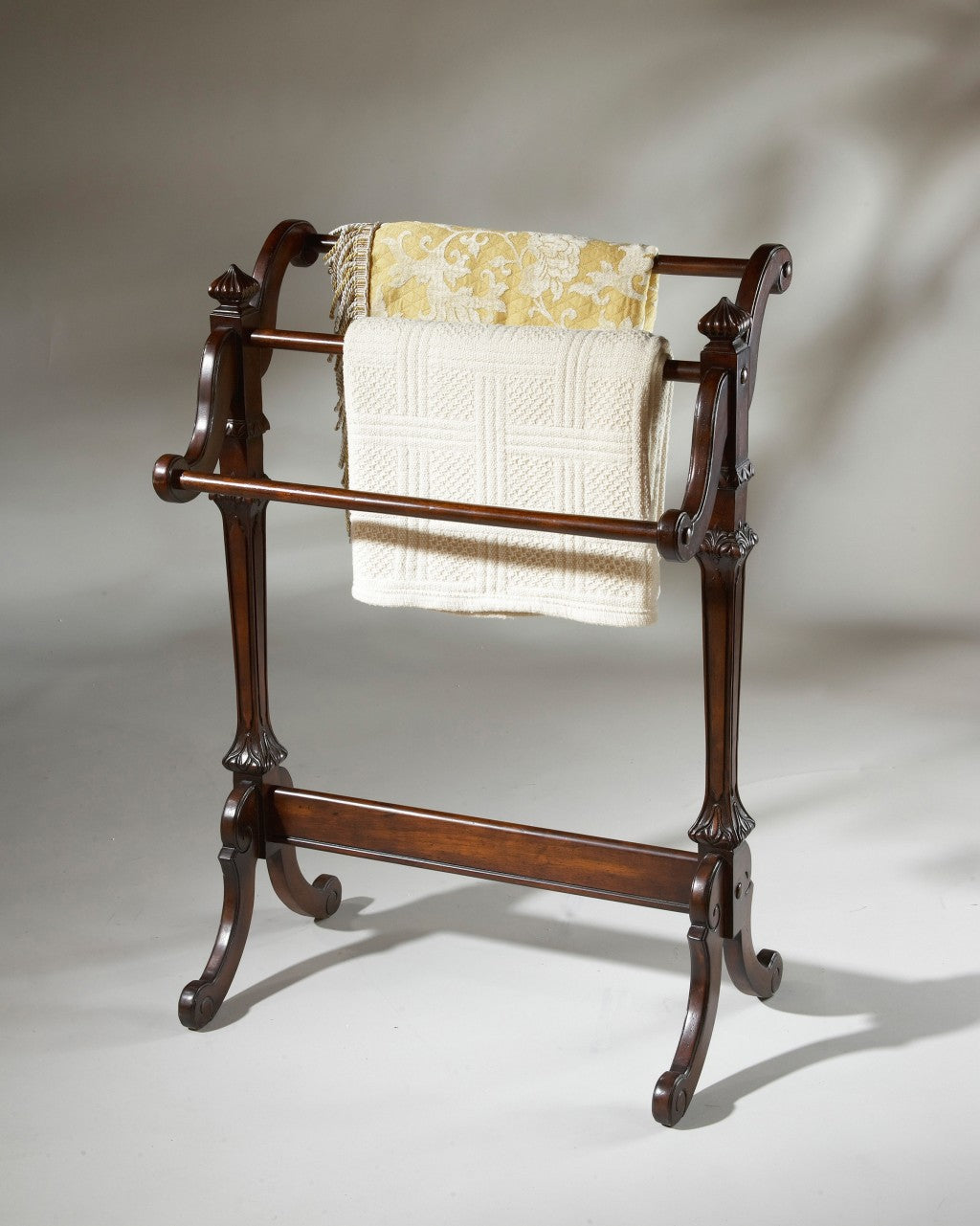 29" Deep Cherry Wood Blanket Stand-Blanket Racks and Ladders-DECOROLALA