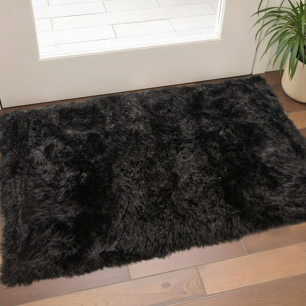3' X 5' Black Natural Rectangular Sheepskin Area Rug-Area Rugs-DECOROLALA