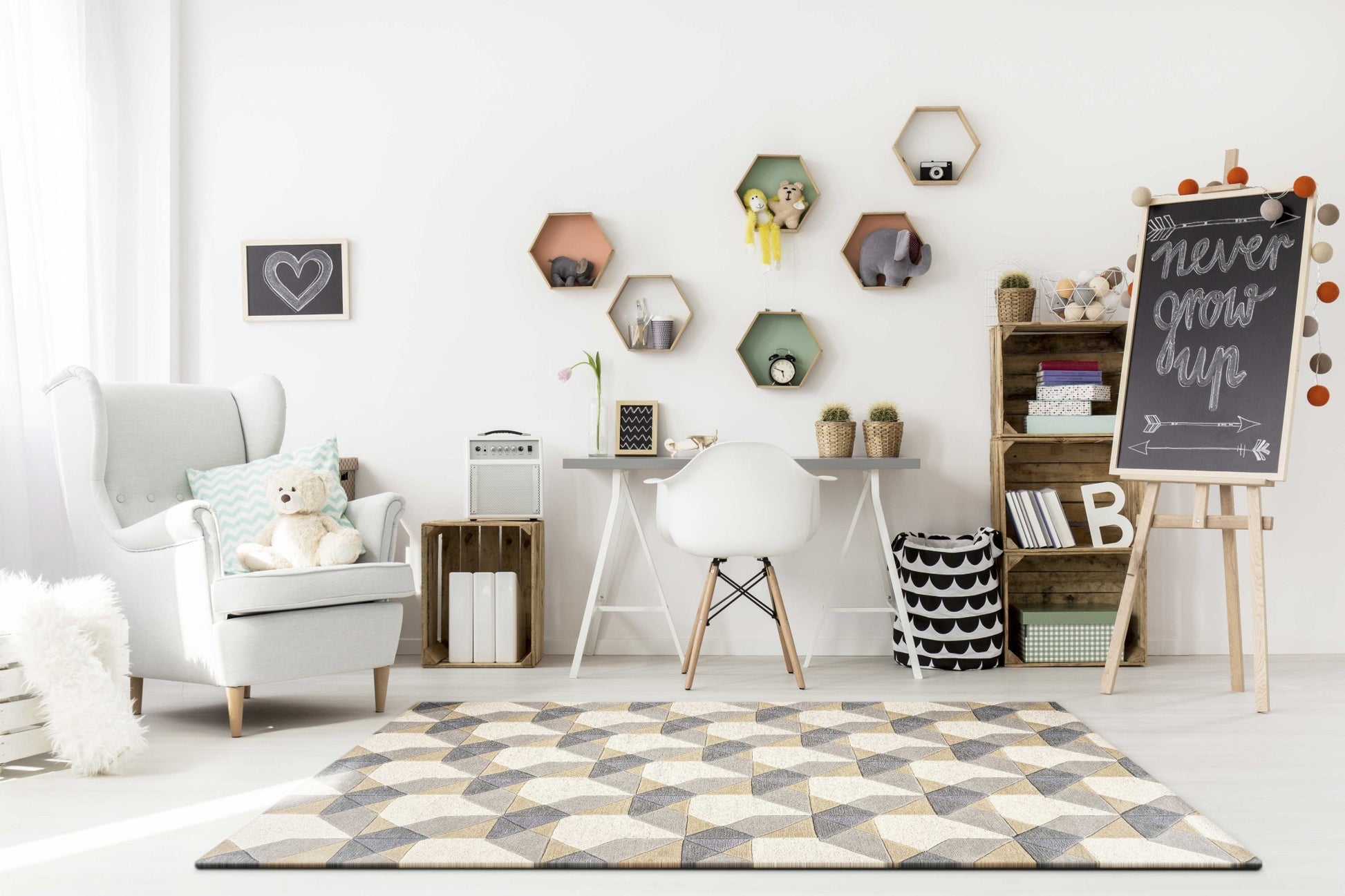 3' X 5' Ivory Gray And Cream Wool Geometric Area Rug-Area Rugs-DECOROLALA