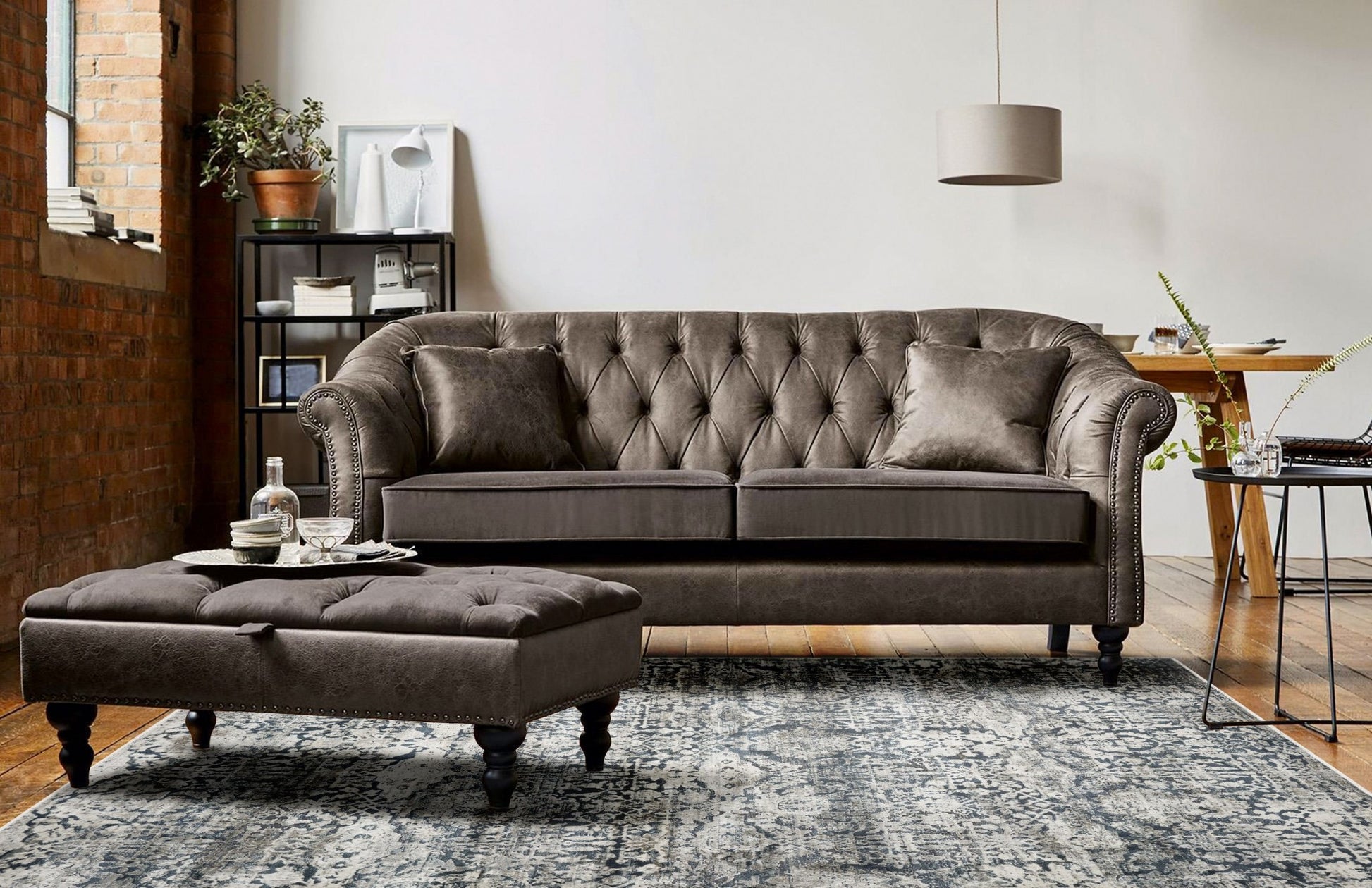 3' X 5' Teal And Ivory Floral Area Rug-Area Rugs-DECOROLALA