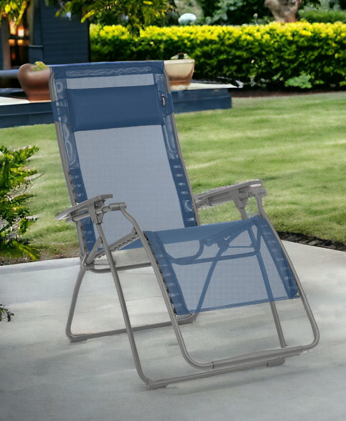 30" Blue and Gray Steel Outdoor Zero Gravity Chair with Blue Cushion-Outdoor Chairs-DECOROLALA