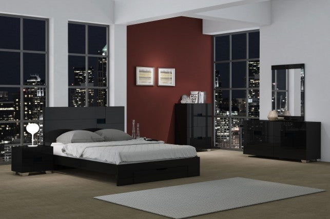 Four Piece Black Solid Wood Bedroom Set With Mirror-Bedroom Furniture Sets-DECOROLALA