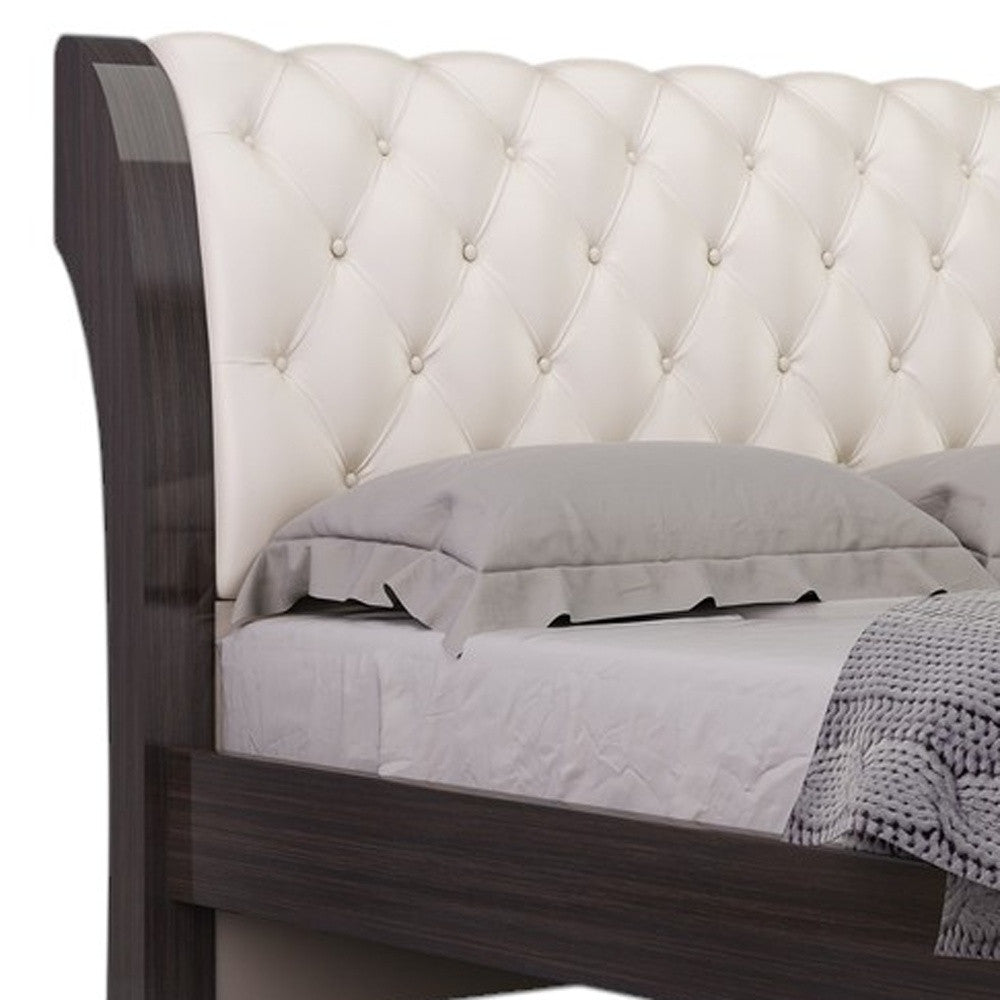 Four Piece Beige Solid Wood Bedroom Set With Mirror-Bedroom Furniture Sets-DECOROLALA