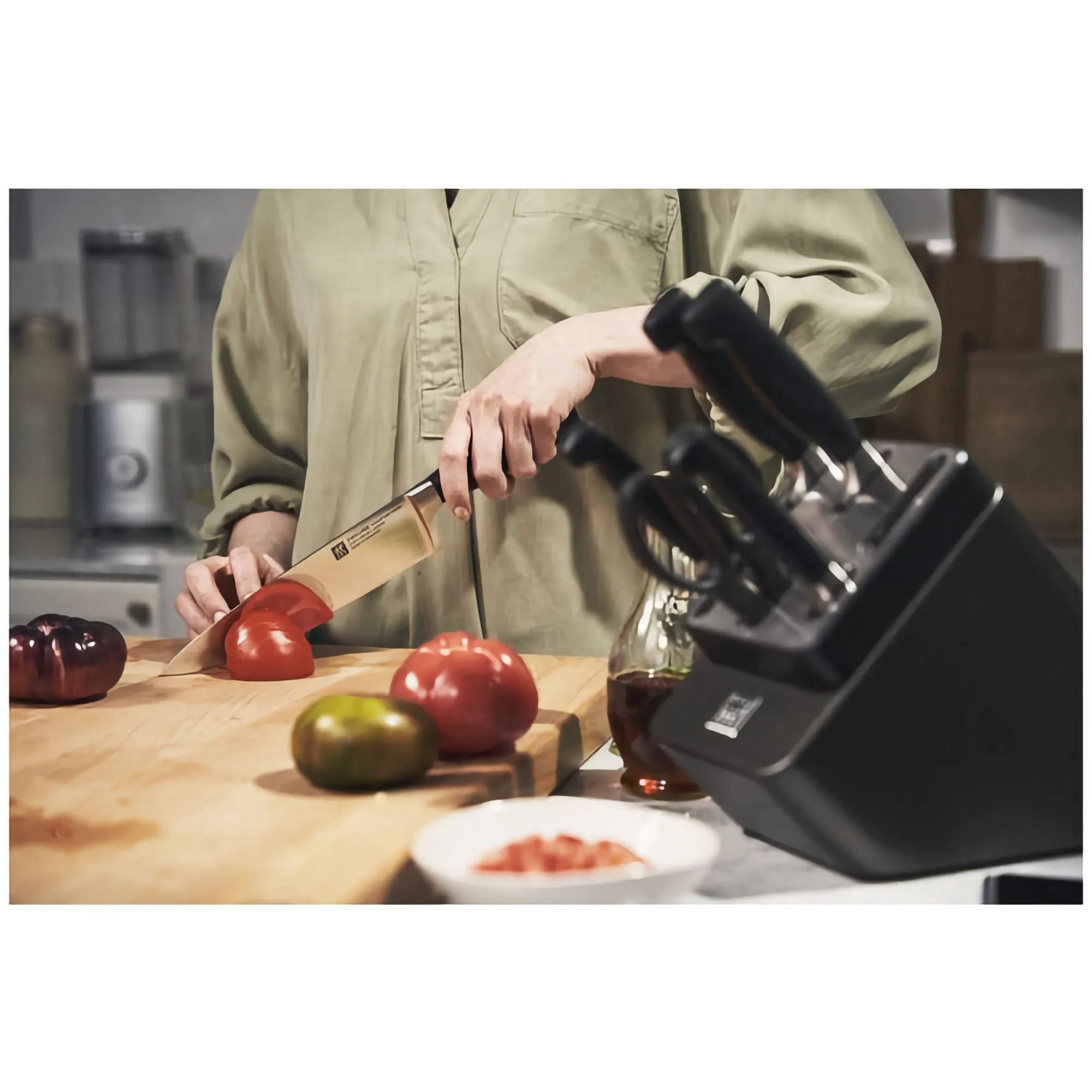 ZWILLING 7-Piece Knife Block Set with Sharpening Function – Stylish Anthracite Design, Made in Germany-4