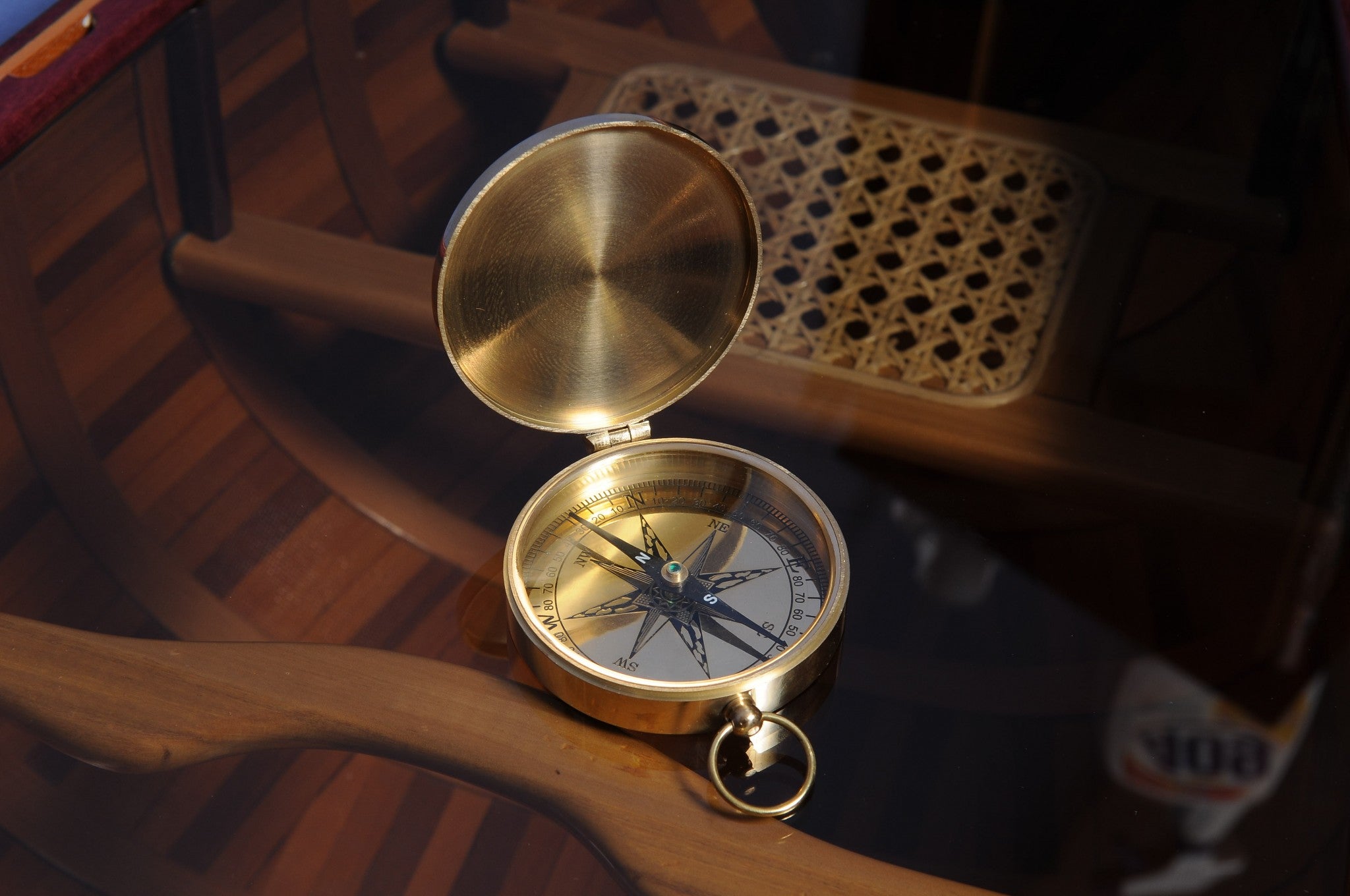 Shiny Brass Marine Compass With Lid-Sculptures-DECOROLALA