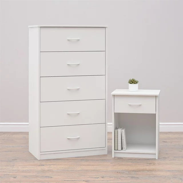 Classic Elegance: Five-Drawer Chest for Organized Living-3