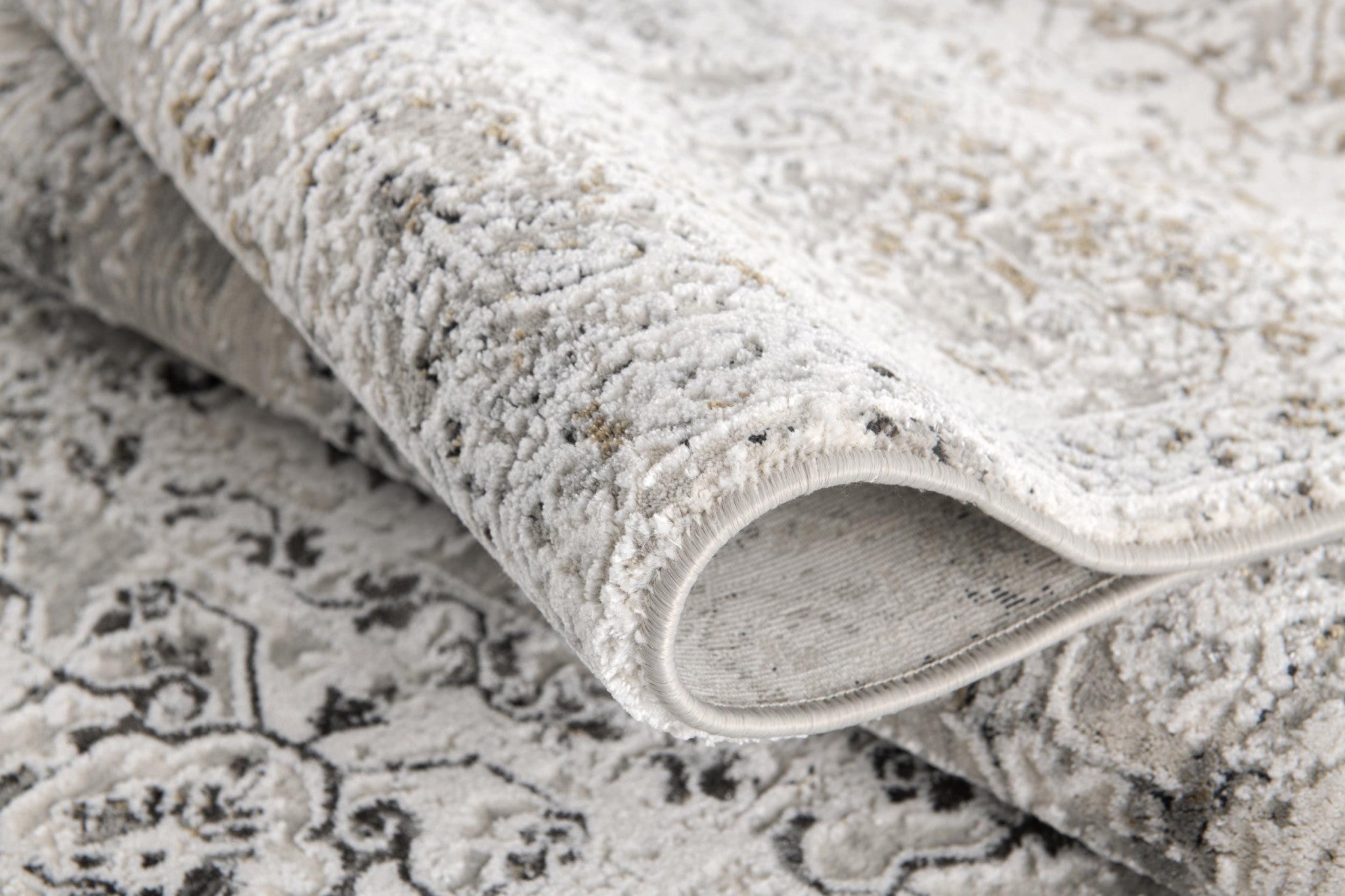 4' X 6' Beige Oriental Area Rug-Area Rugs-DECOROLALA