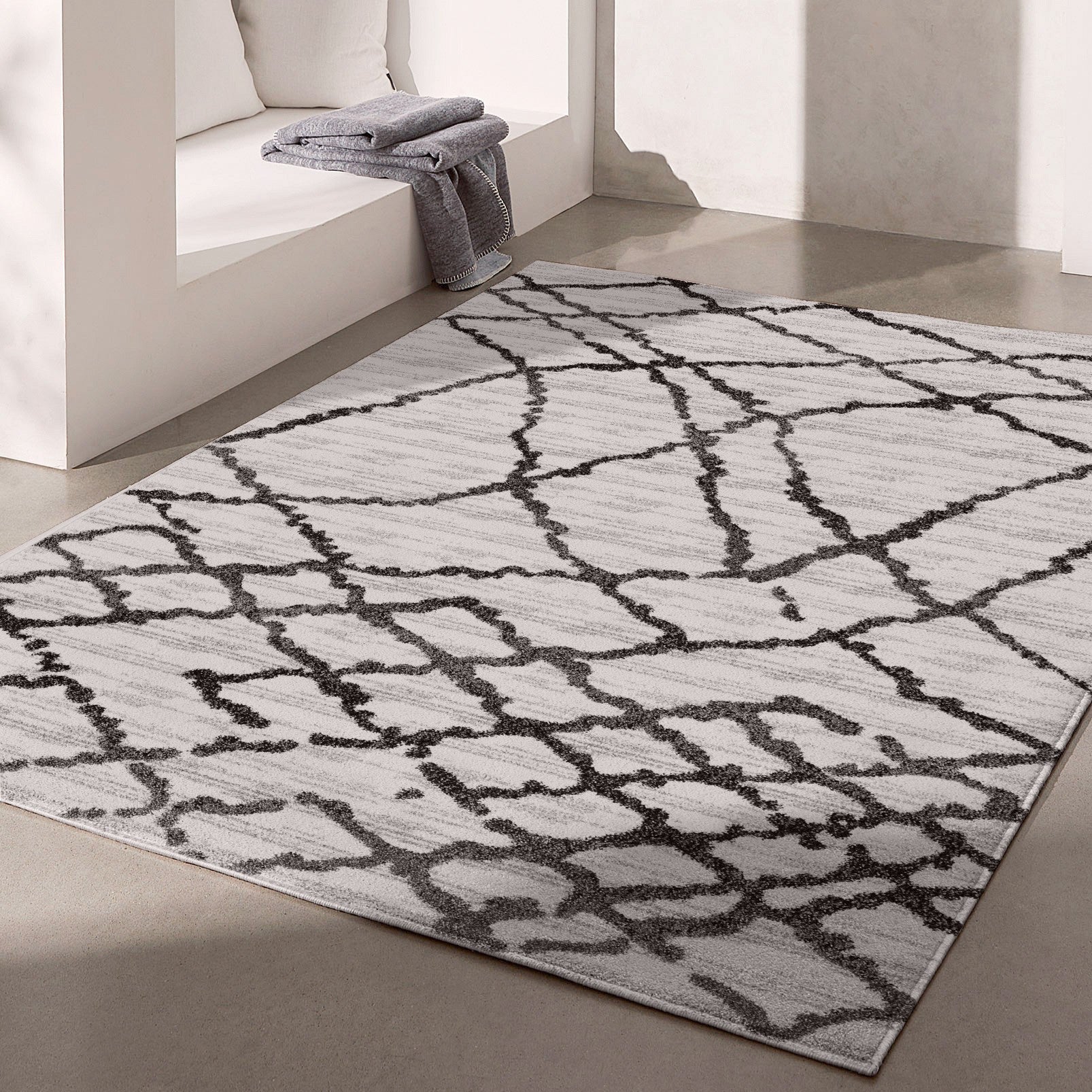 4' X 6' Gray And Black Modern Abstract Area Rug-Area Rugs-DECOROLALA
