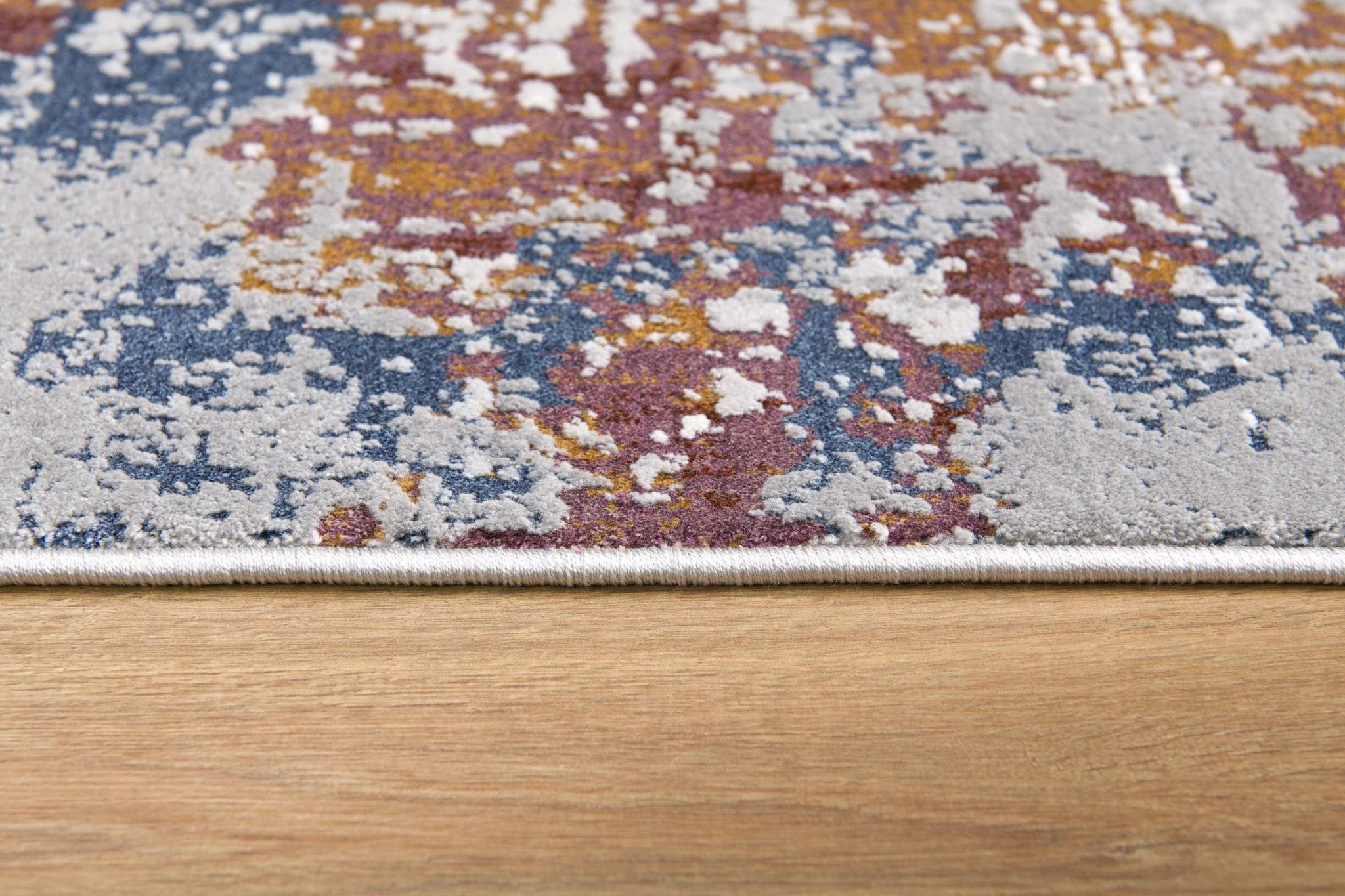 4' X 6' Gray And Ivory Modern Abstract Area Rug-Area Rugs-DECOROLALA