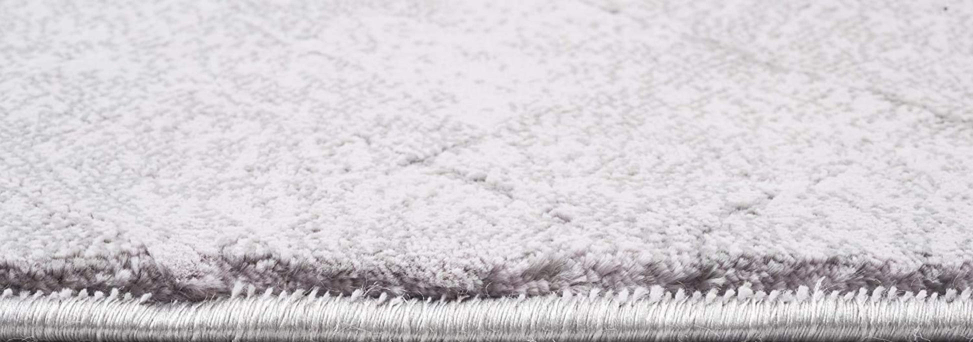 4' X 6' Gray Distressed Diamonds Area Rug-Area Rugs-DECOROLALA