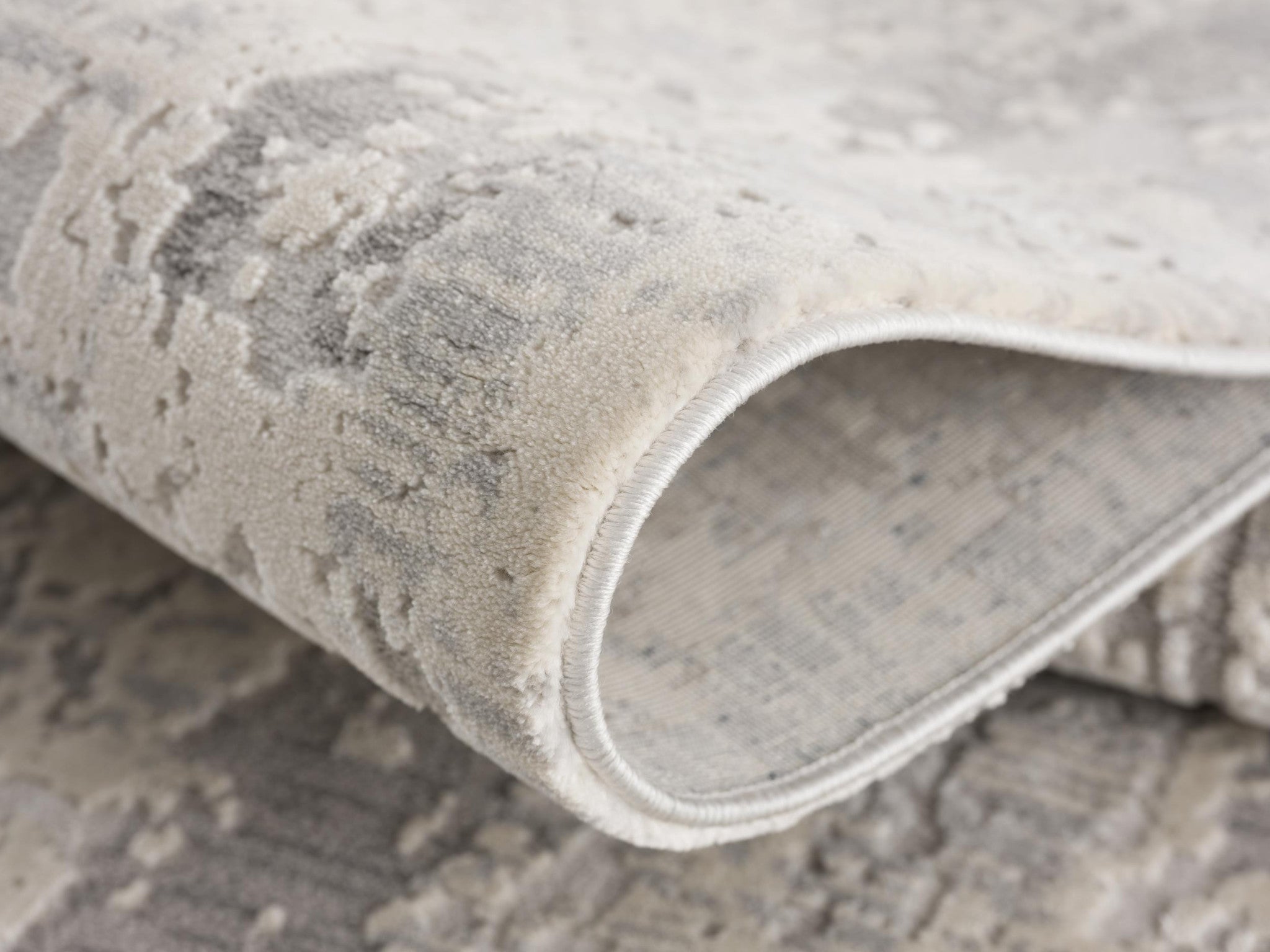 4' X 6' Gray Metro Modern Abstract Area Rug-Area Rugs-DECOROLALA