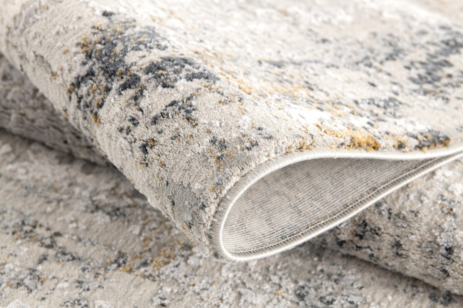 4' X 6' Gray and Ivory Abstract Power Loom Area Rug-Area Rugs-DECOROLALA