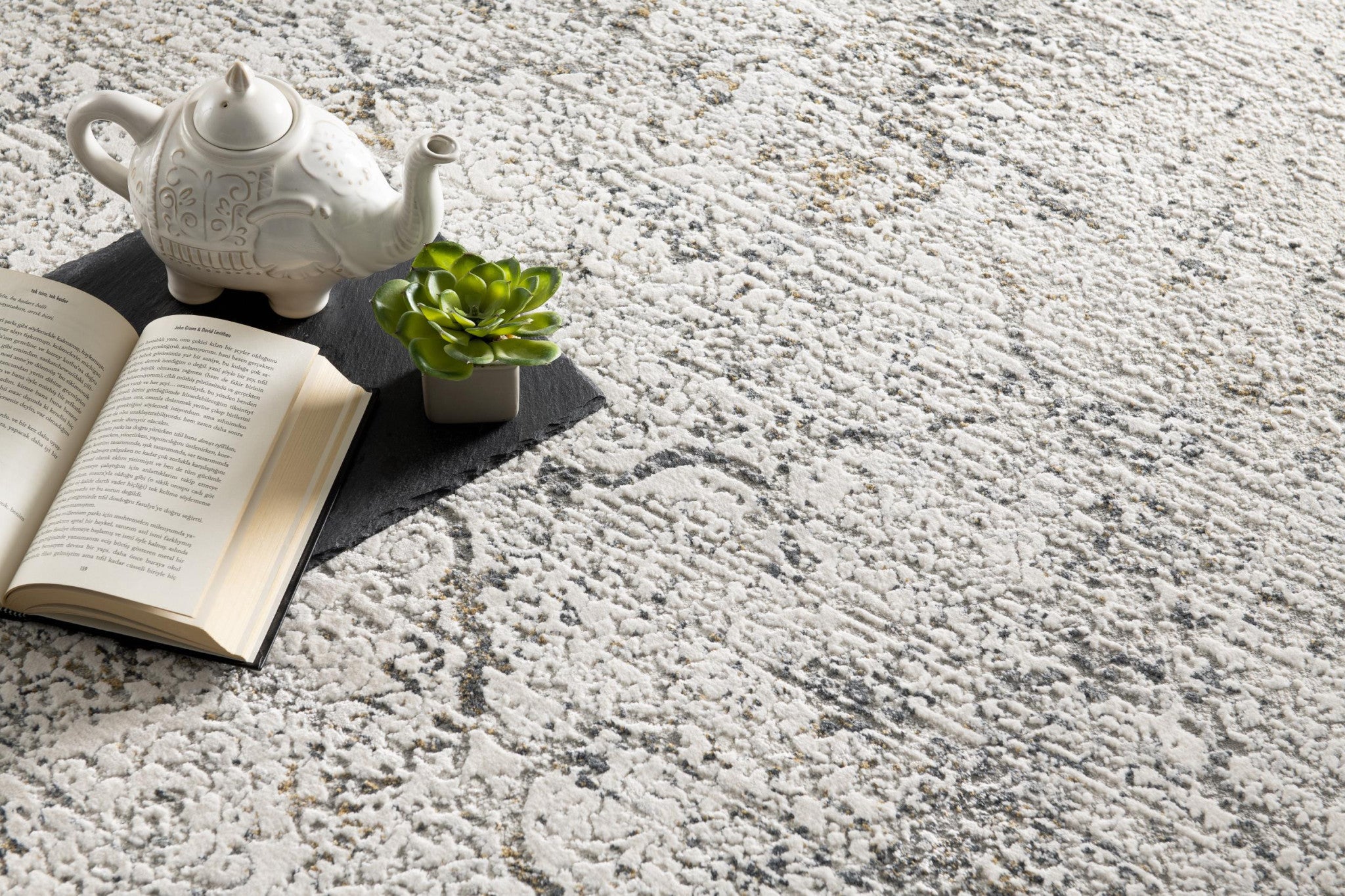 4' X 6' Gray and Ivory Abstract Power Loom Area Rug-Area Rugs-DECOROLALA