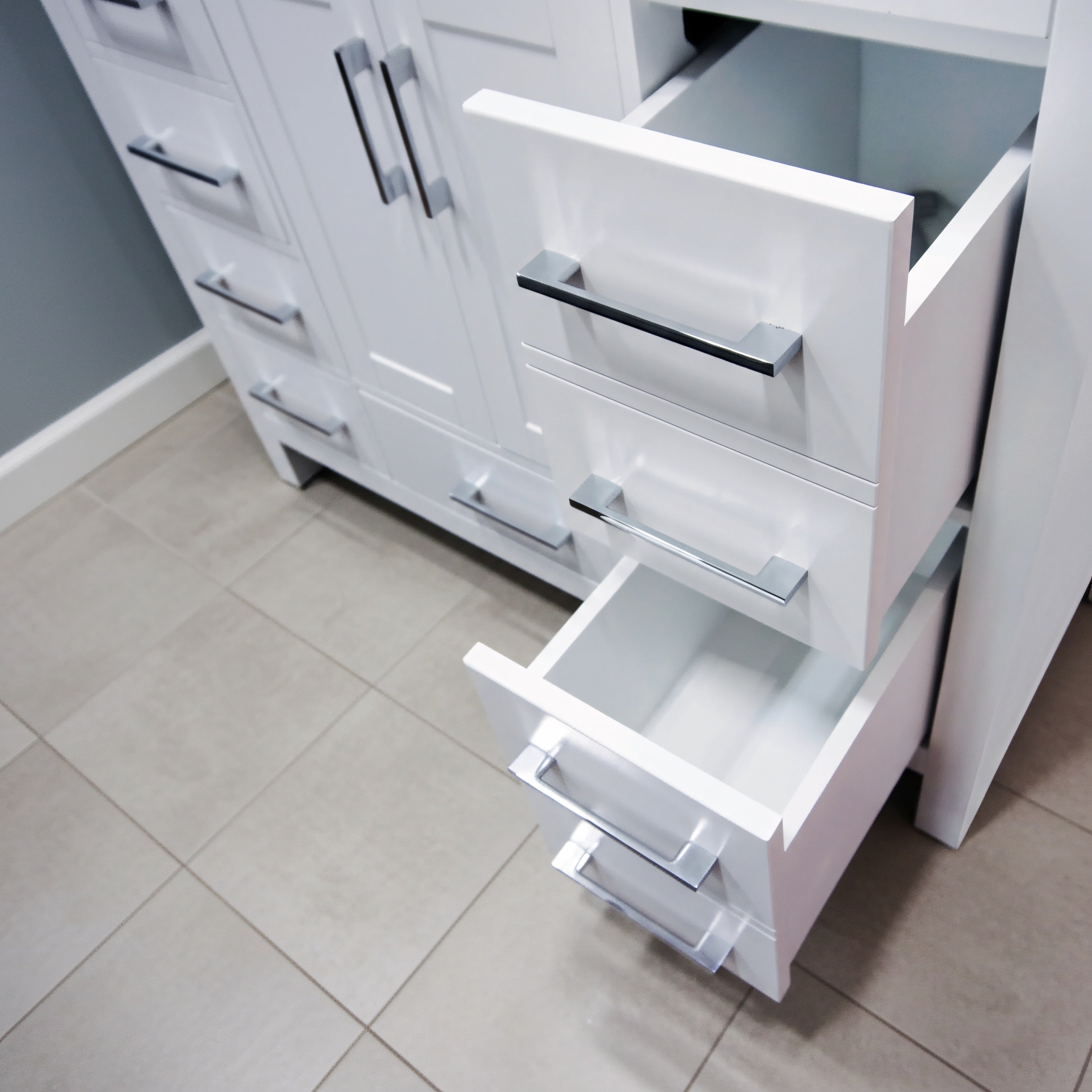 42" Hampton Grey Freestanding Bathroom Vanity-Migration_Bathroom Vanities-DECOROLALA