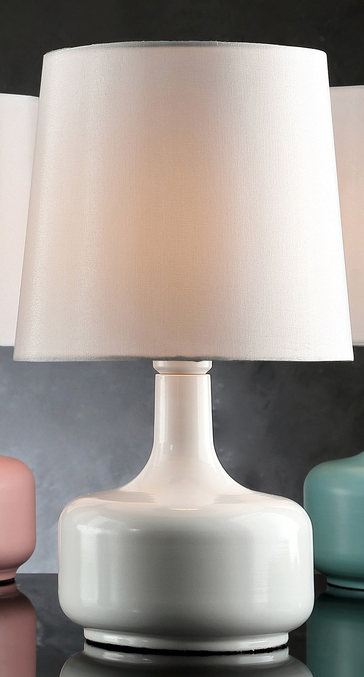 17" White Metal Bedside Table Lamp With Off-White Shade-Table Lamps-DECOROLALA