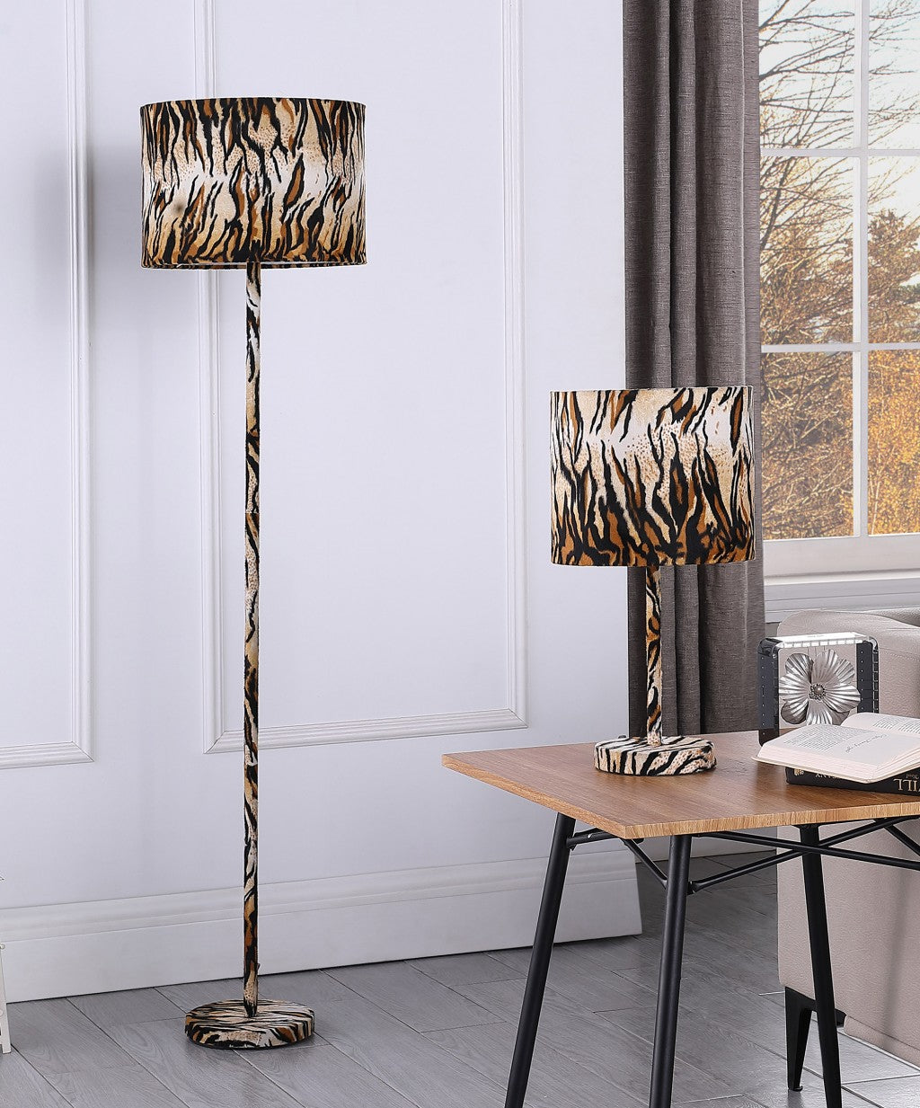 19" Brown And Black Bedside Table Lamp With Brown And Black Drum Shade-Table Lamps-DECOROLALA