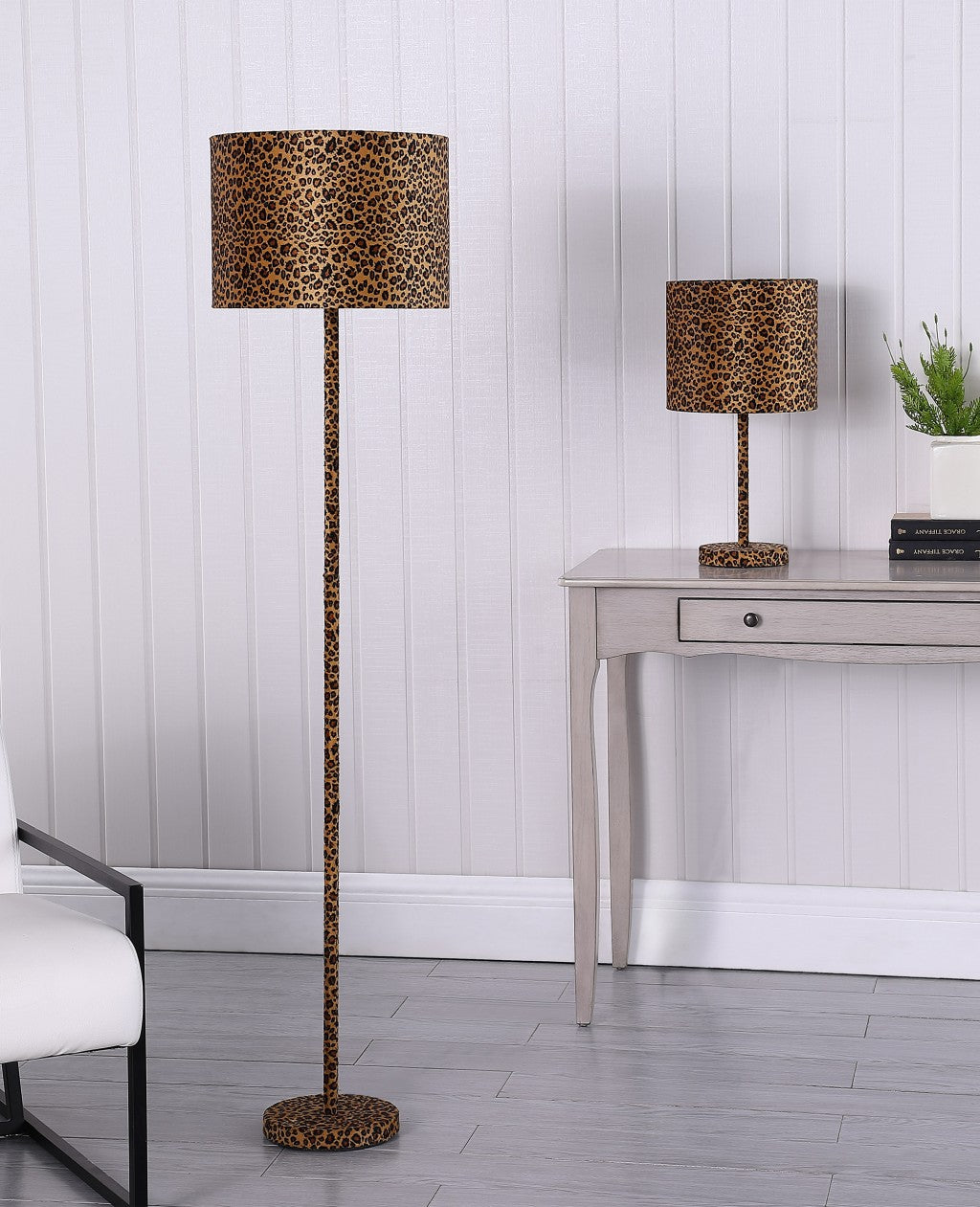19" Orange And Black Metal Bedside Table Lamp With Orange And Black Drum Shade-Table Lamps-DECOROLALA