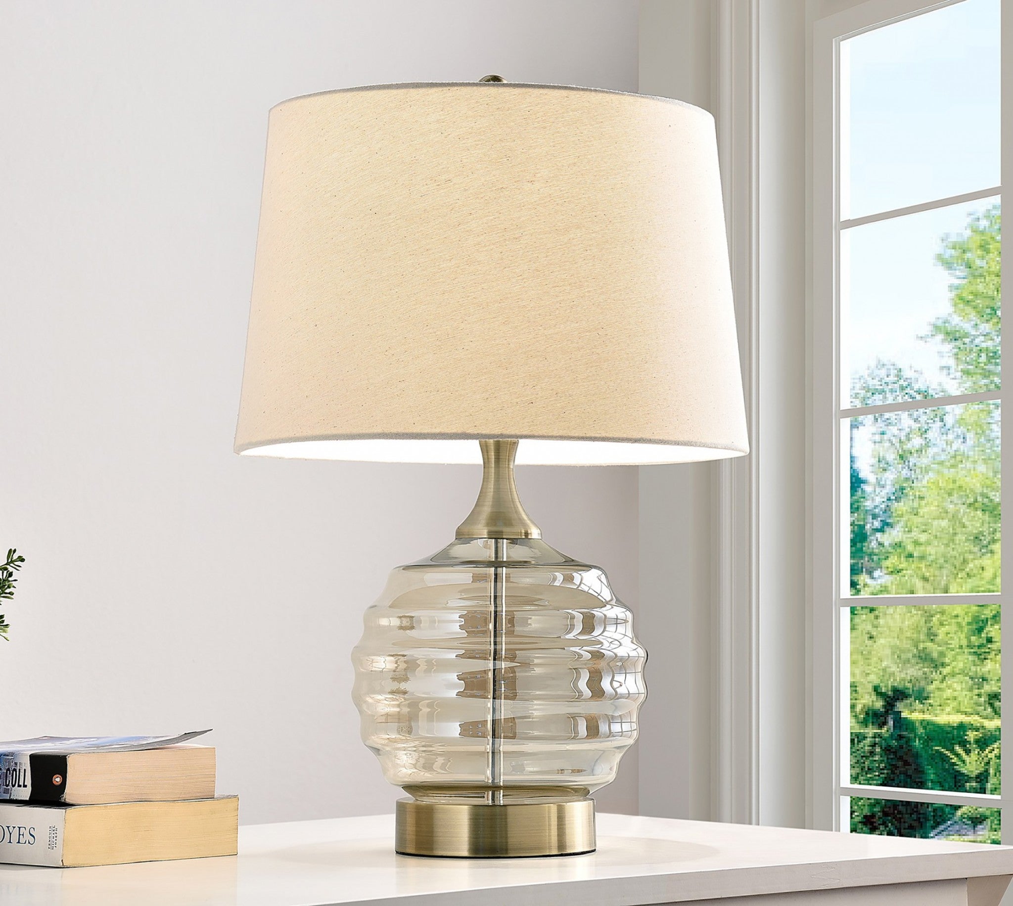 23" Off-White Metal Bedside Table Lamp With Off-White Shade-Table Lamps-DECOROLALA