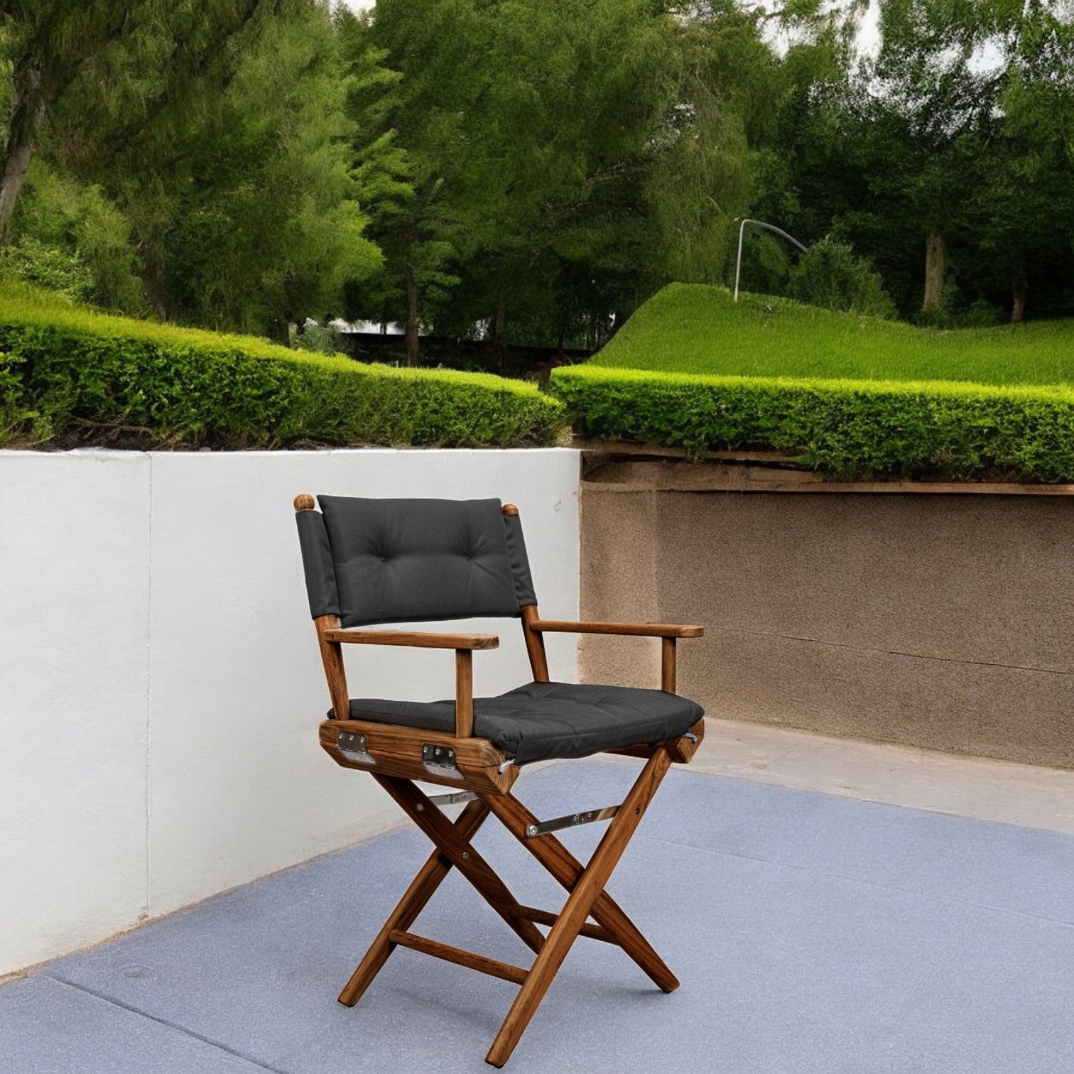 23" Black and Natural Wood Solid Wood Indoor Outdoor Director Chair with Black Cushion-Outdoor Chairs-DECOROLALA
