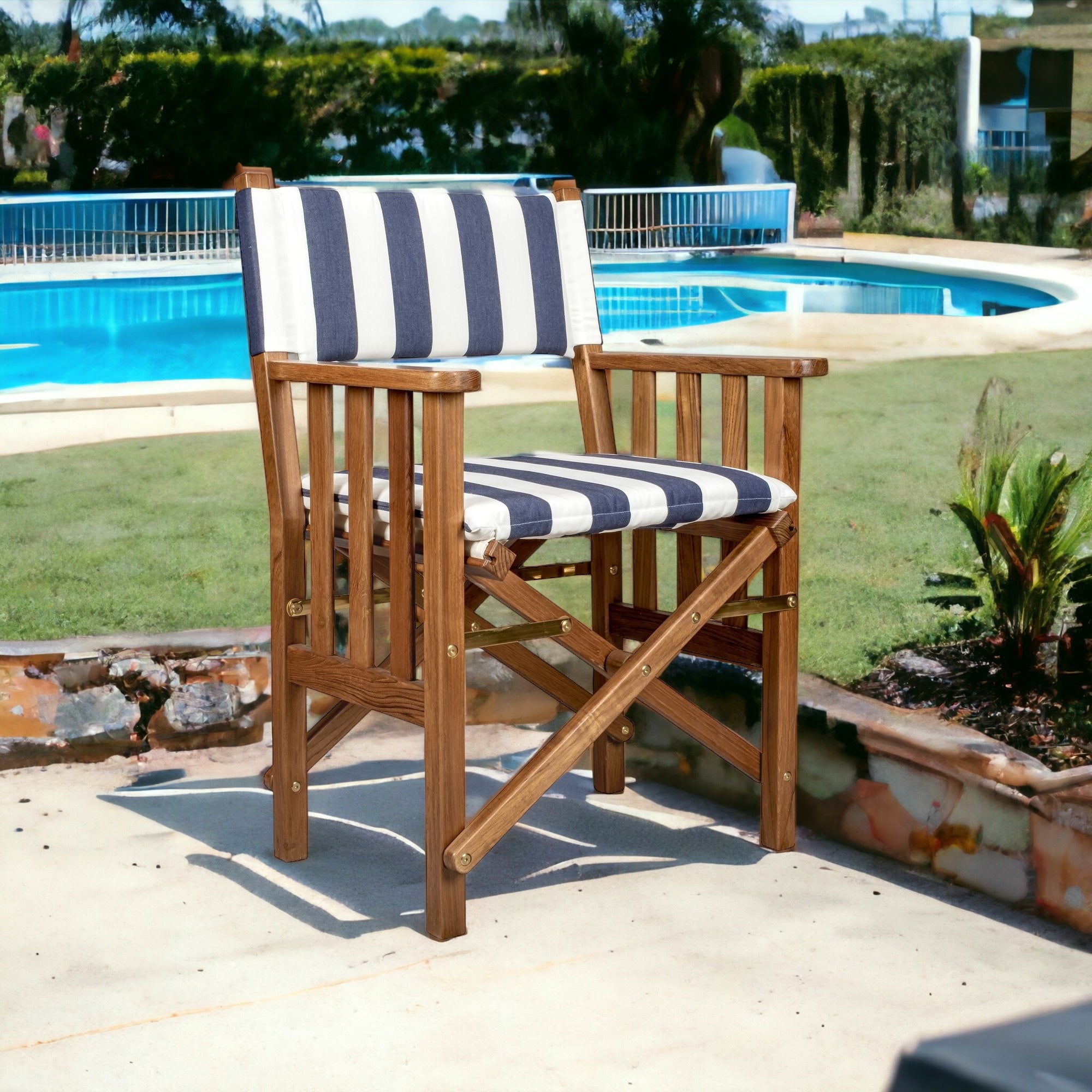 20" Blue and White and Natural Wood Solid Wood Indoor Outdoor Director Chair with Blue and White Cushion-Outdoor Chairs-DECOROLALA