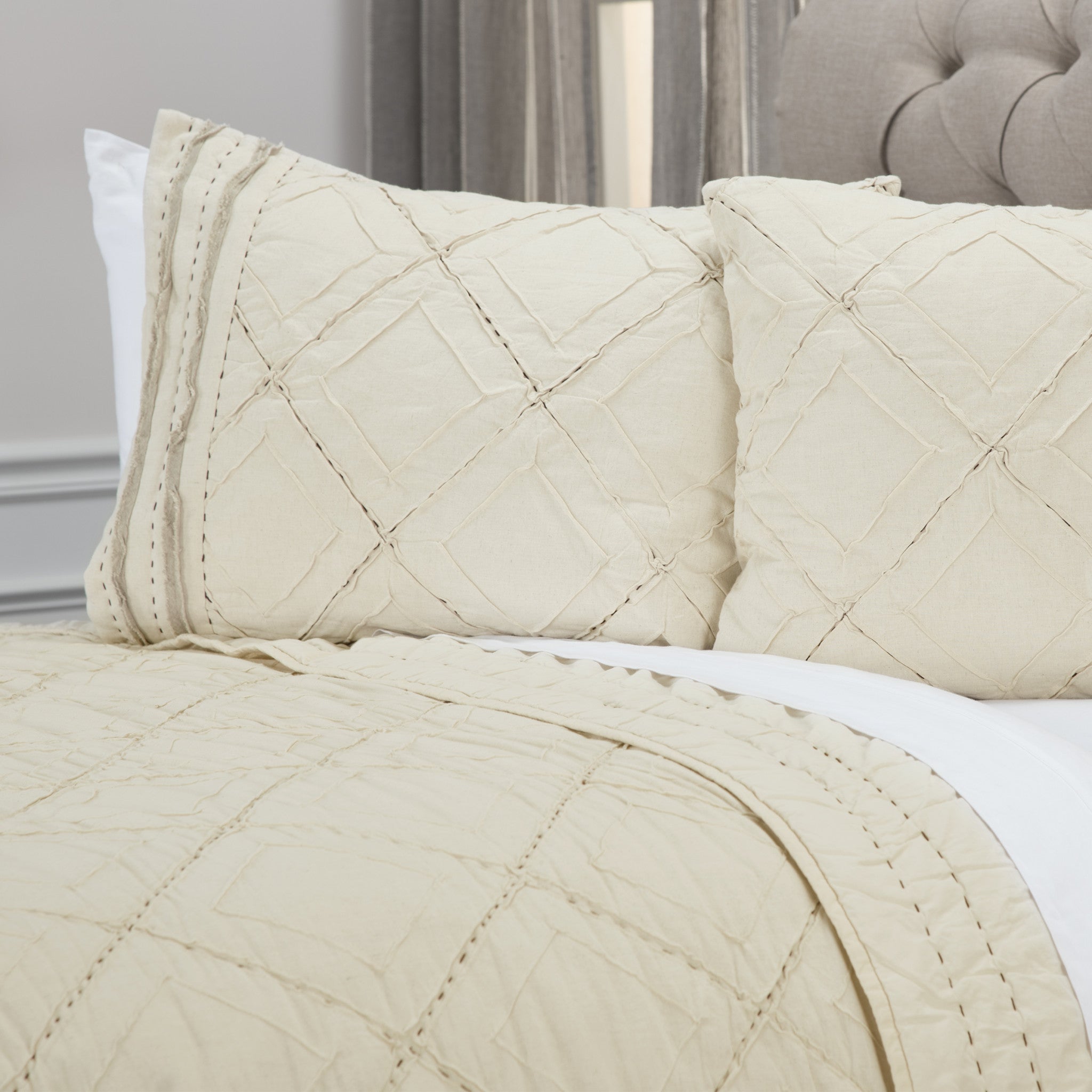 Ivory Geometric Queen Quilt-Comforters and Quilts-DECOROLALA
