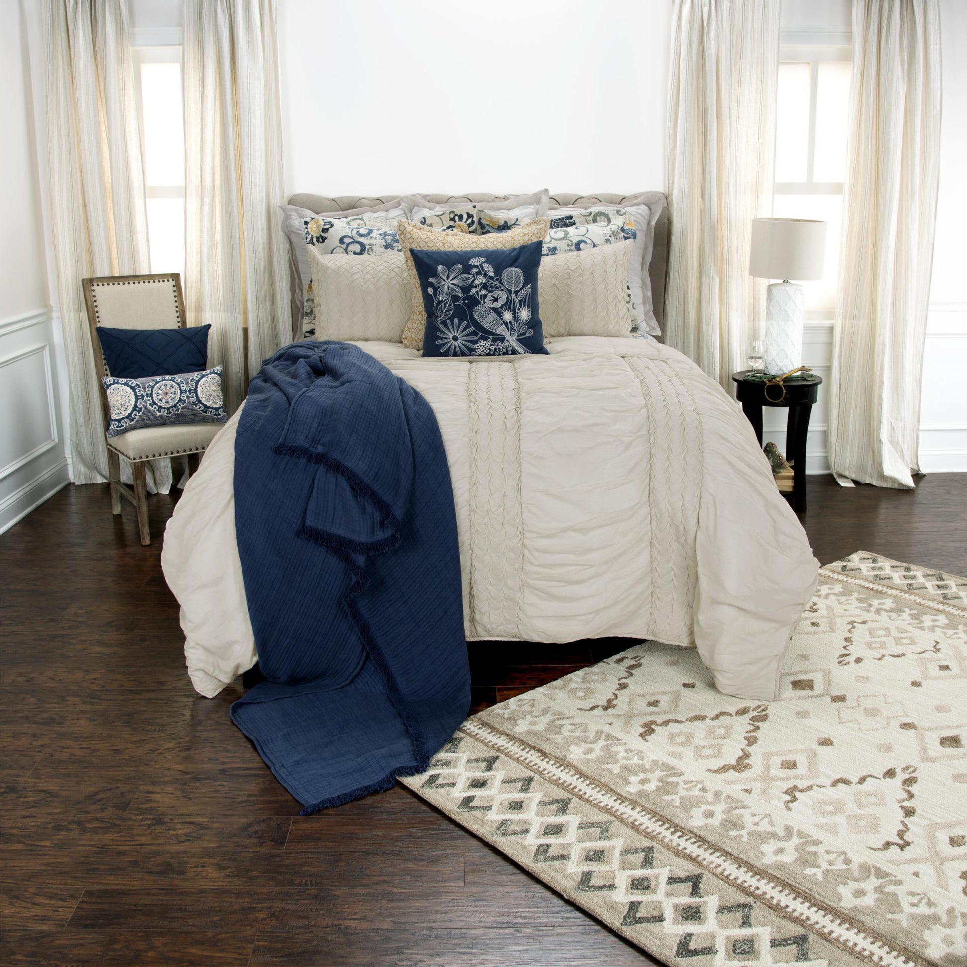 Ivory Geometric King Quilt-Comforters and Quilts-DECOROLALA