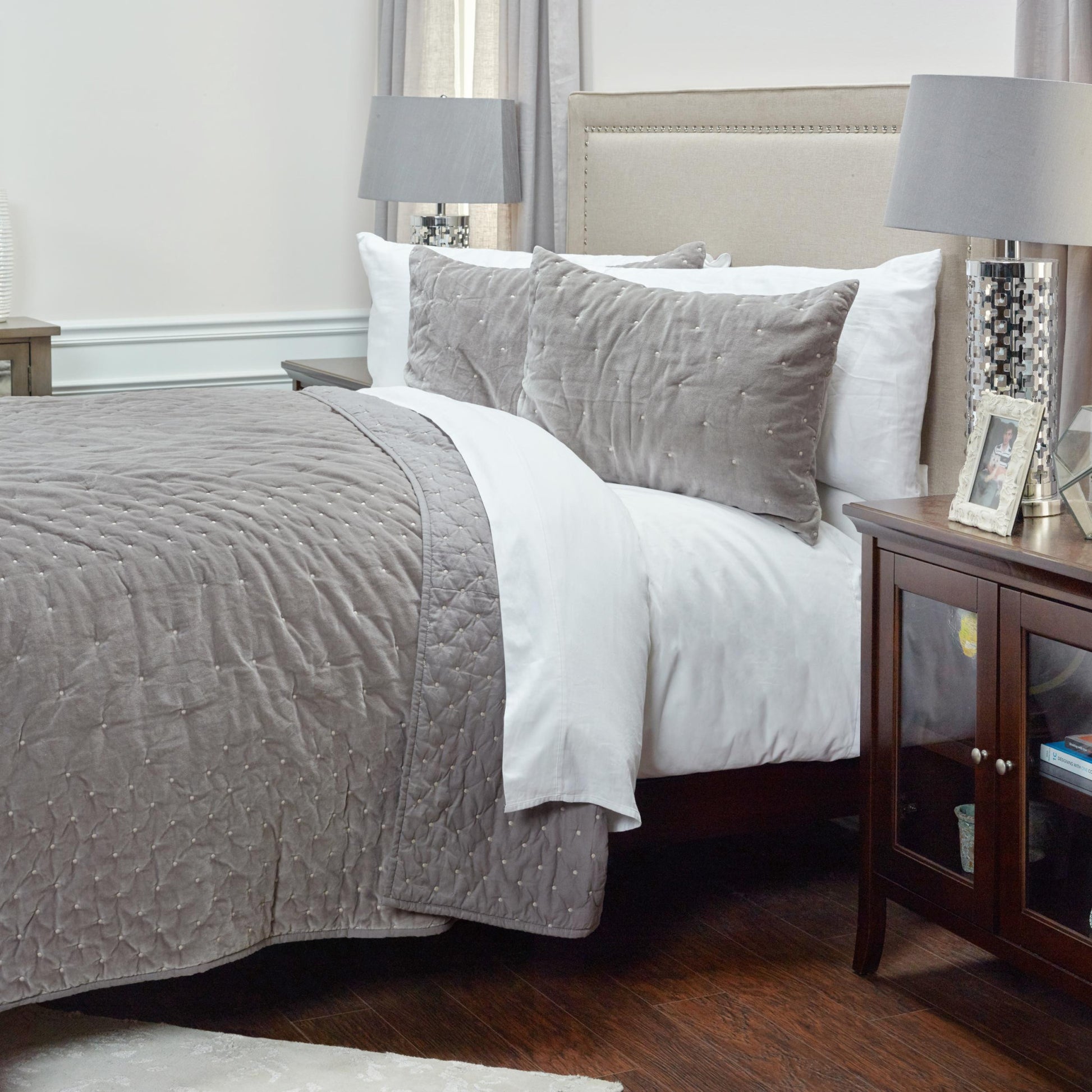 Gray Polka Dots Queen Quilt-Comforters and Quilts-DECOROLALA