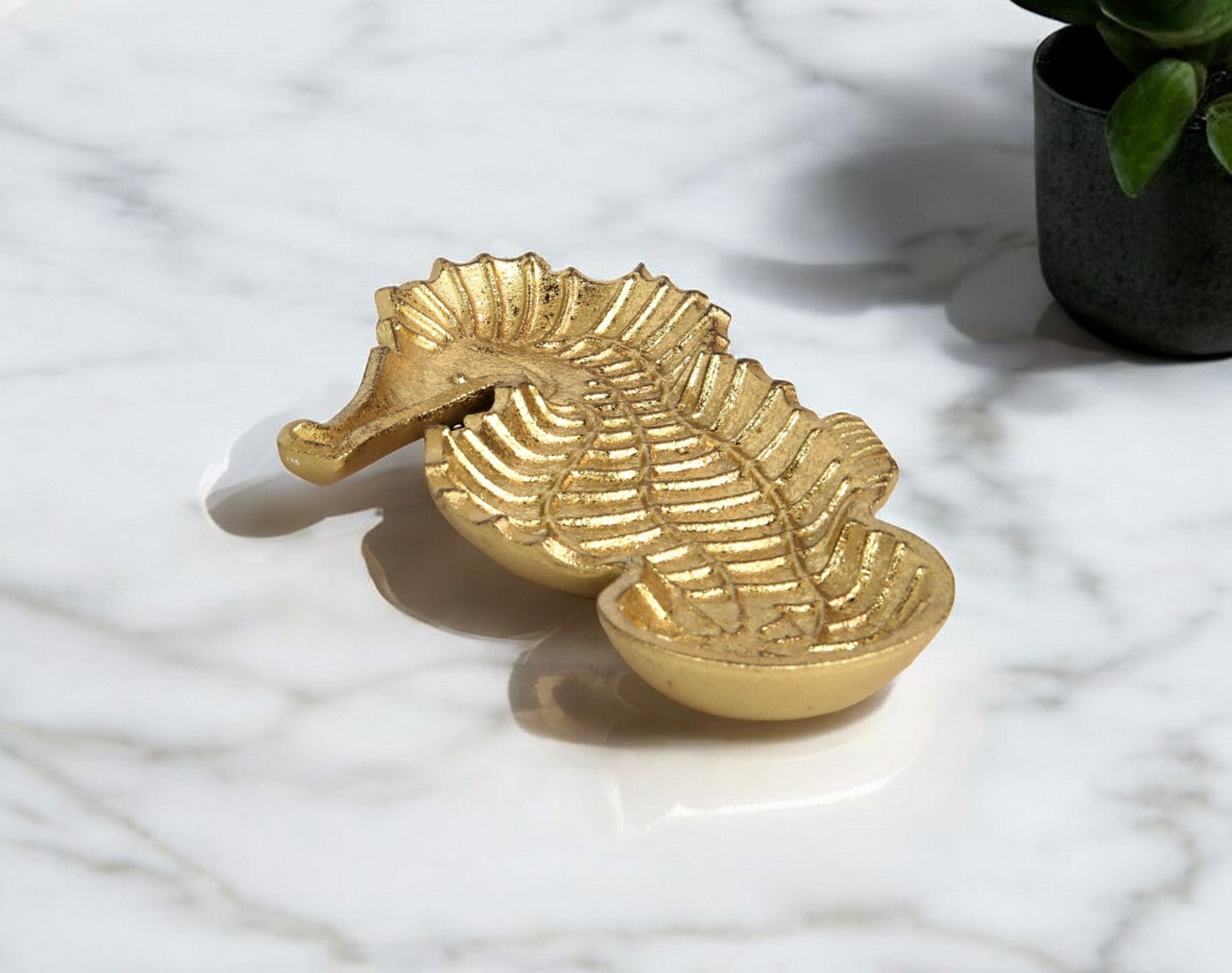 10" Gold Sea Horse Cast Iron Vanity Tray-6